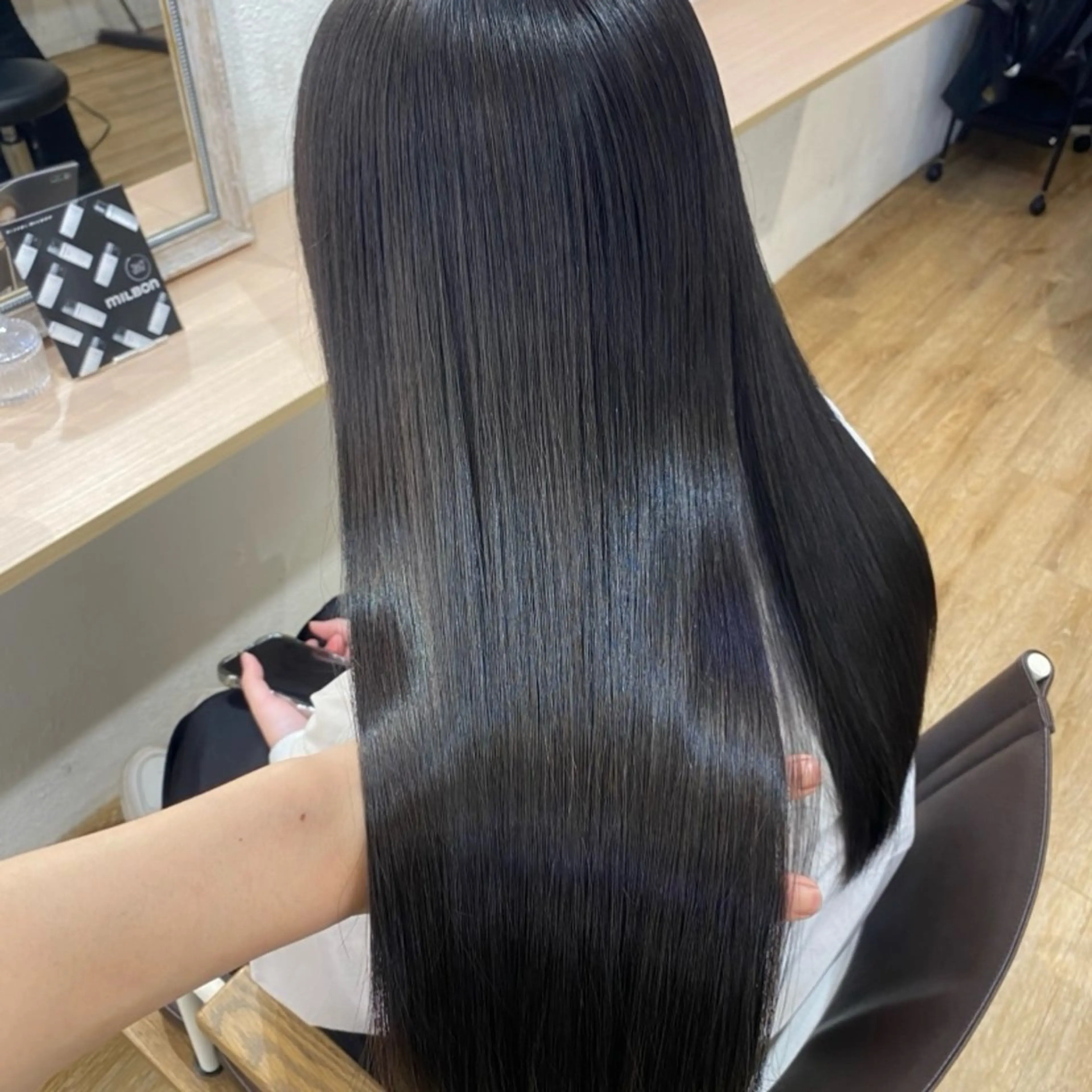 セミロング カラー アッシュ ベージュカラー 黒髪 ブルーカラー ブルーブラック ヘアカラー トリートメント ヘアセット 艶感/韓国風 🤍moeka🤍のヘアスタイル