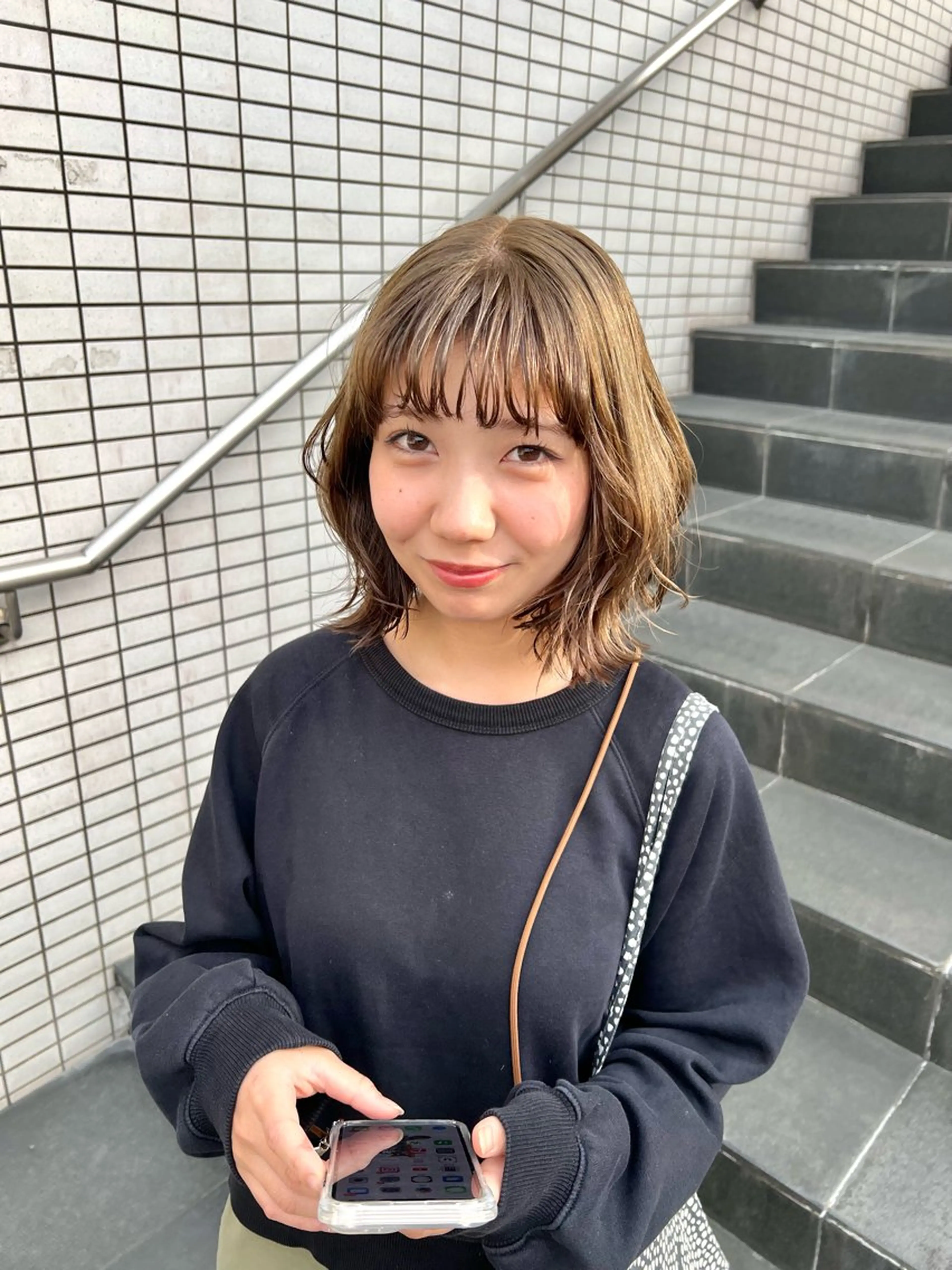 ミディアム カラー ヘアカラー トリートメント 宮川 日菜子のヘアスタイル