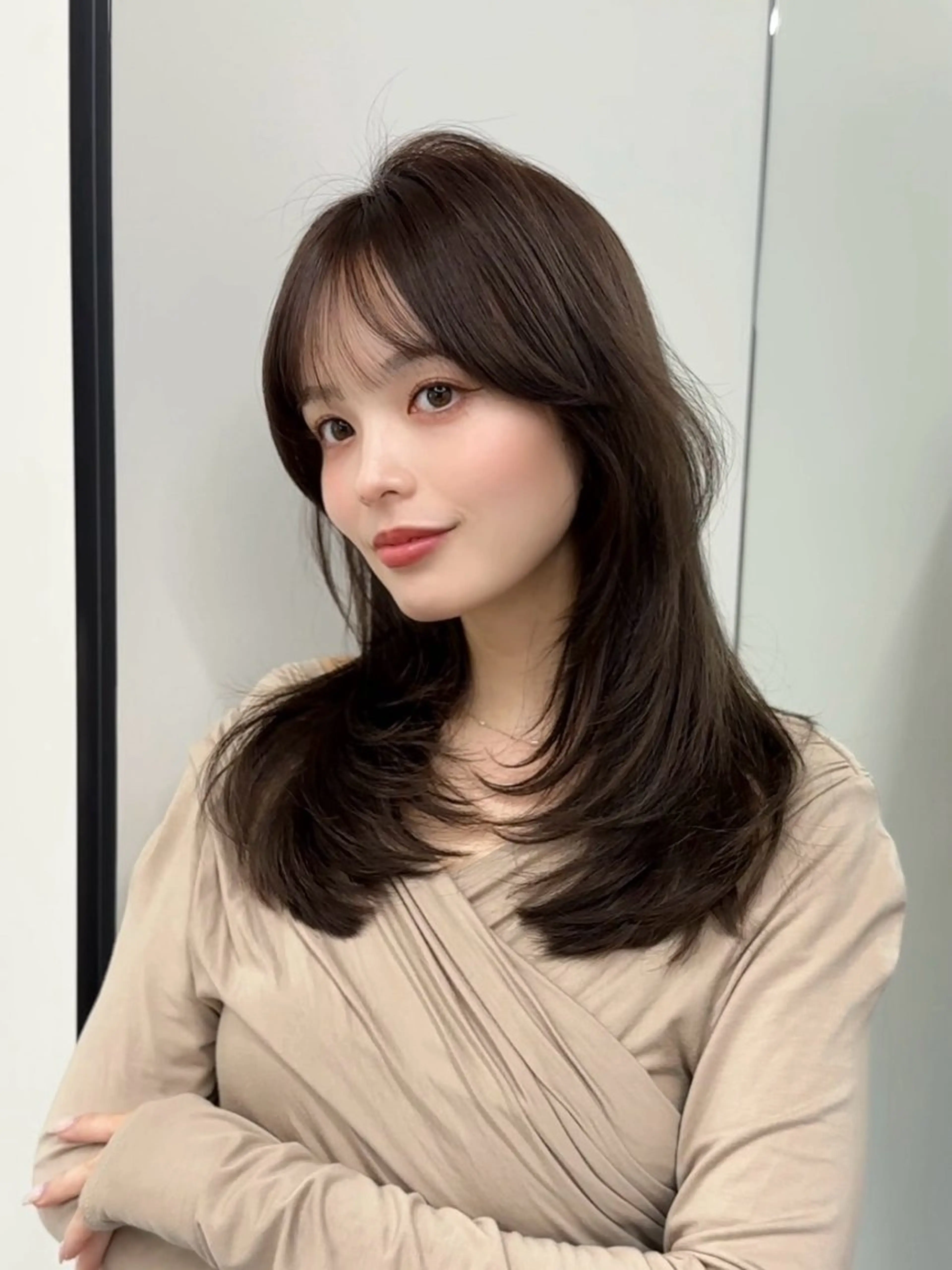セミロング カット ヘアカラー トリートメント ブリーチなしヘーゼル 🤎透明感カラー 唯のヘアスタイル