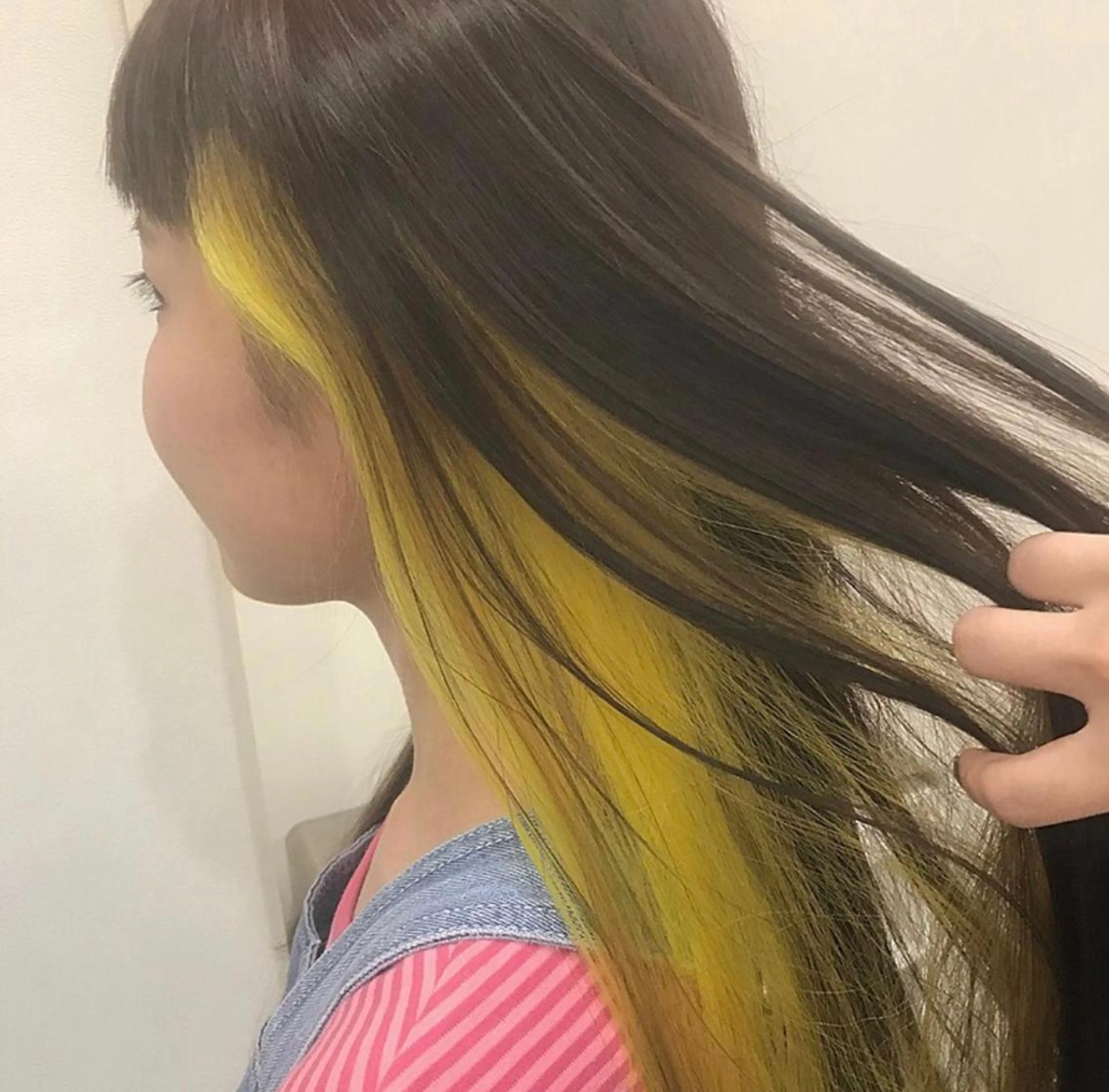 ロング カラー 滝本 里実のヘアスタイル