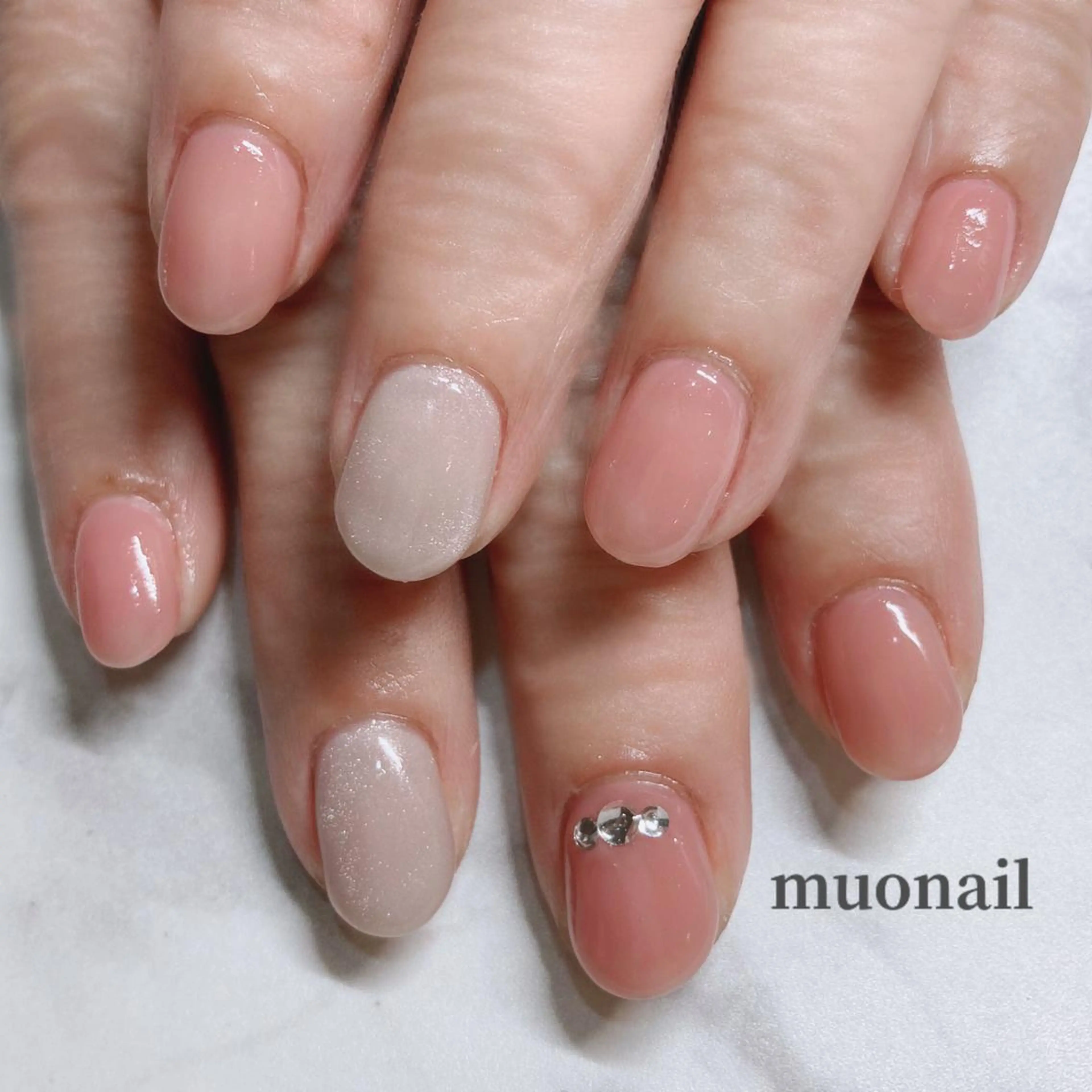 ネイル マグネットネイル ワンカラーネイル 中川 ほののネイルデザイン