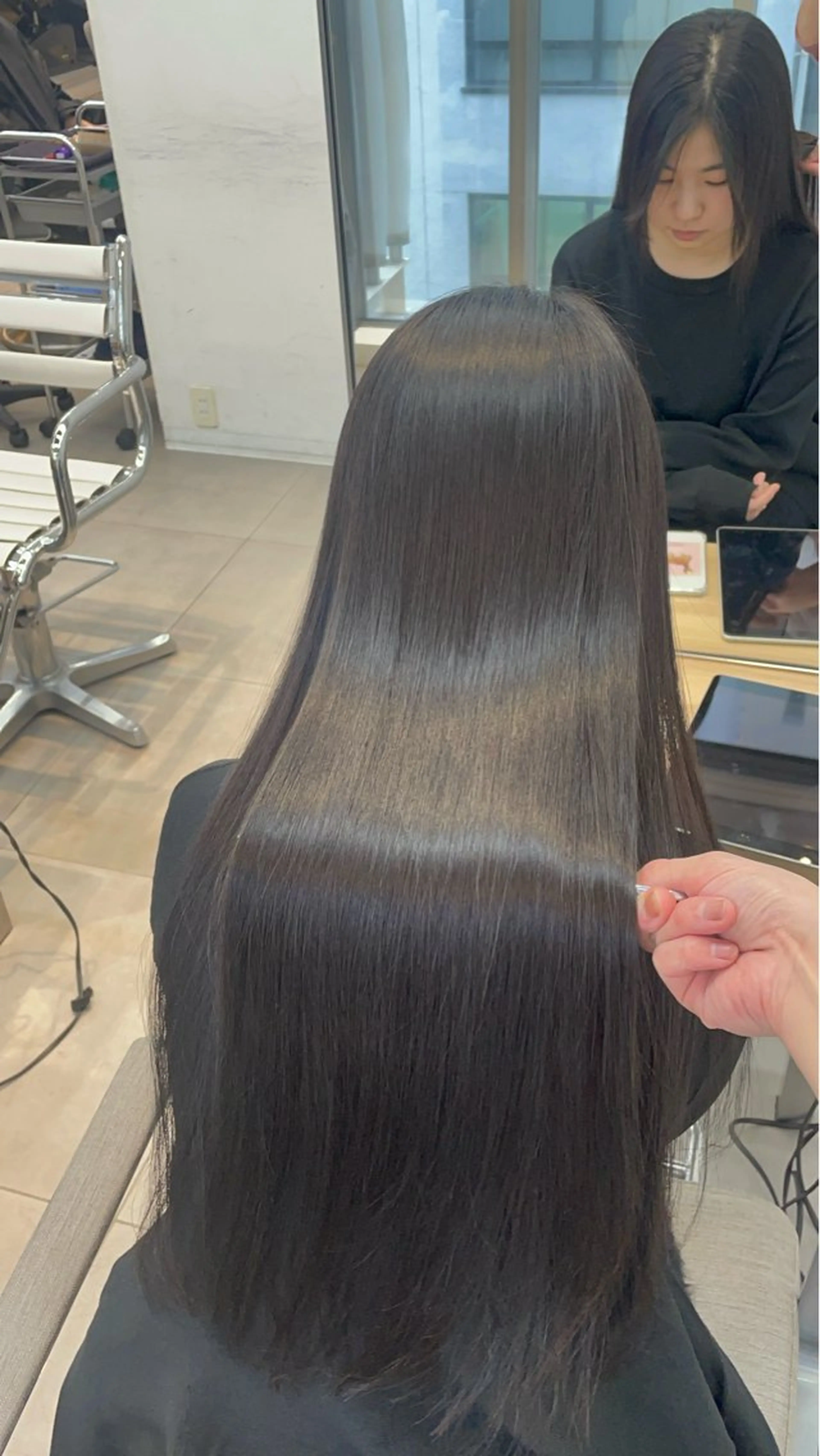 ロング ✨髪質改善✨美髪 矯正🫧小泉のヘアスタイル