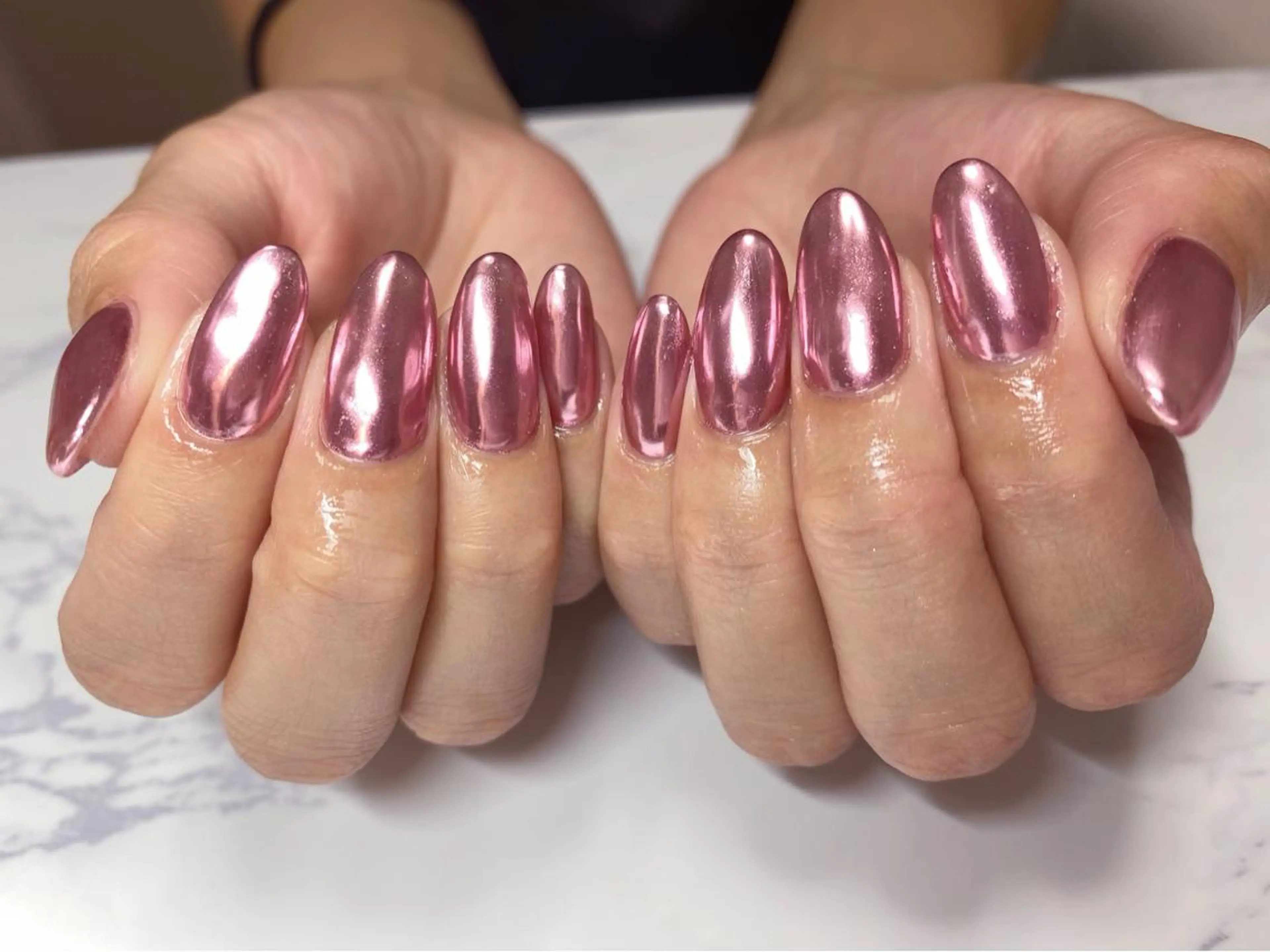 ネイル ミラーネイル ワンカラーネイル ピンク Era nailのネイルデザイン