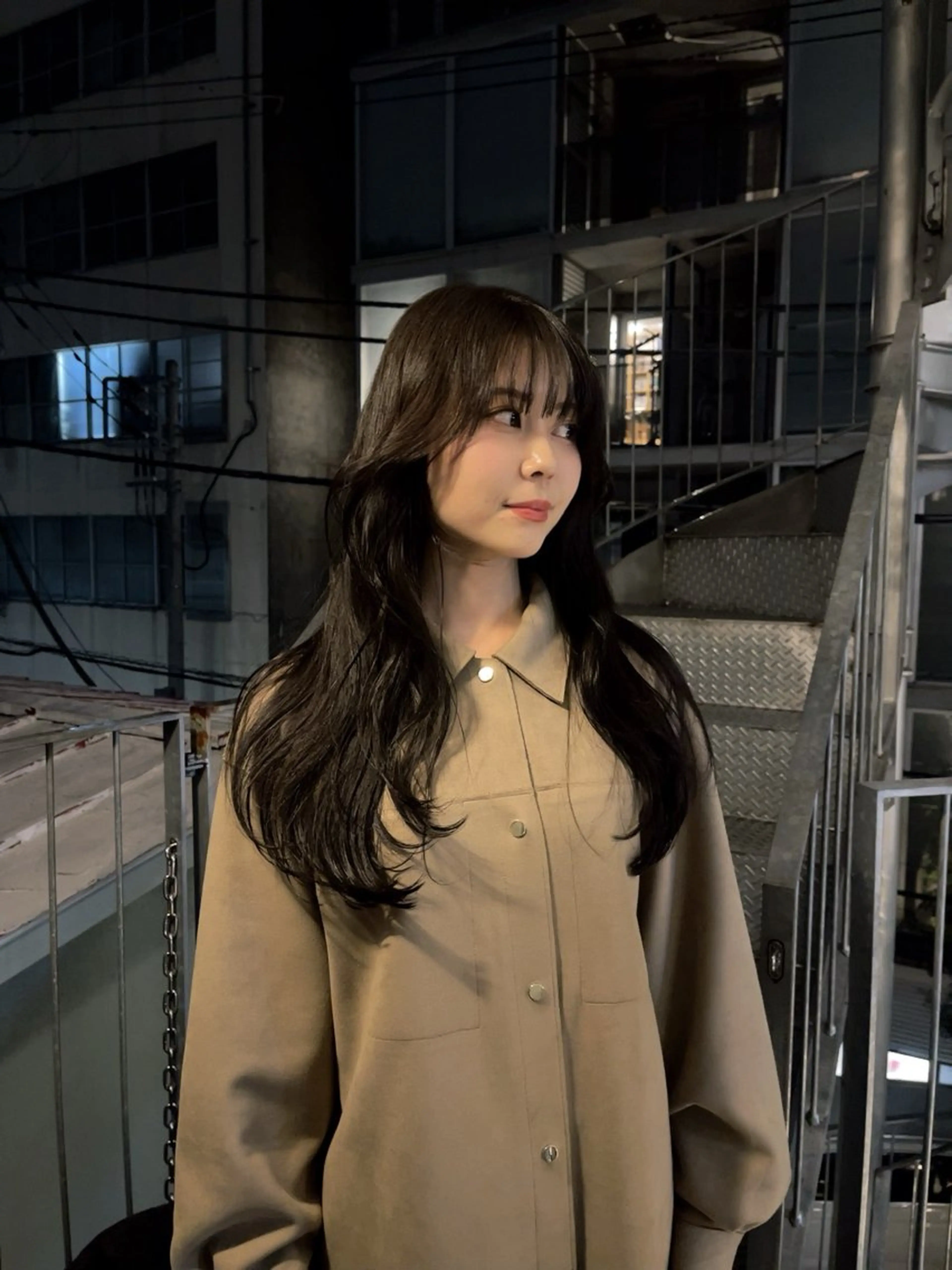 ロング カラー ブリーチ ケアカラー ショート/コテ巻き風 kanohaのヘアスタイル