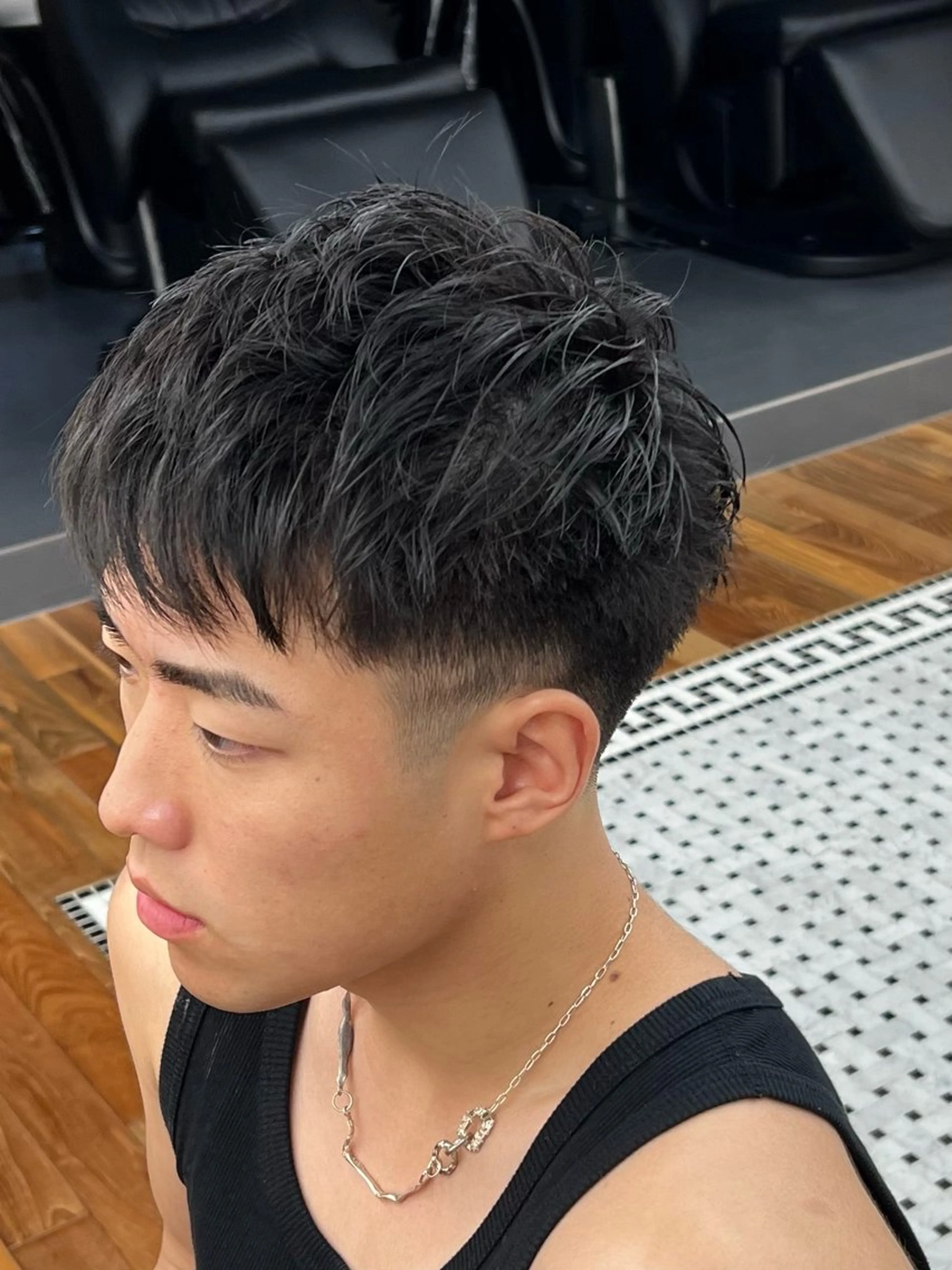 ショート メンズ カット メンズカット✂️ スキンフェード伊藤陸のヘアスタイル