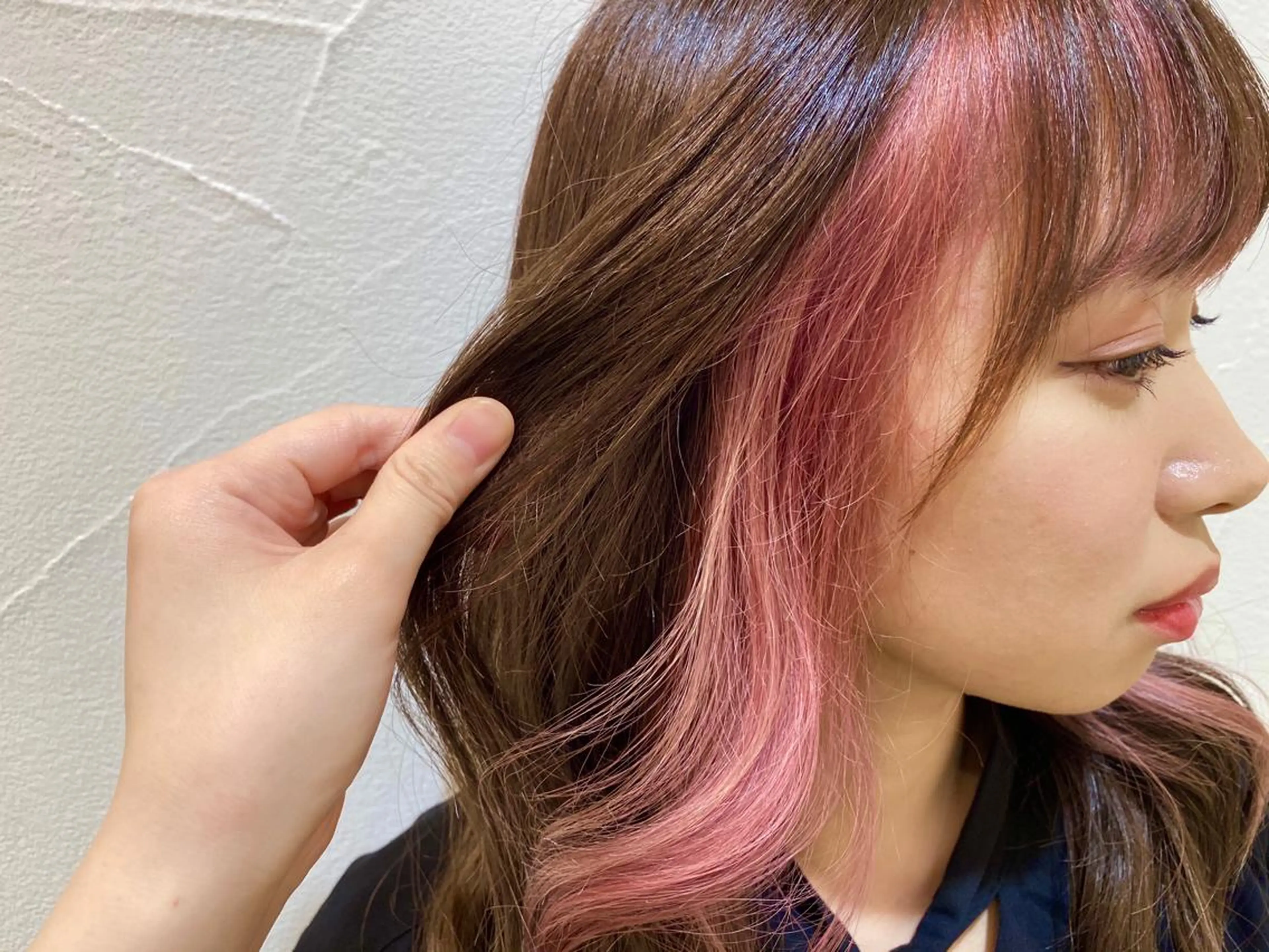 セミロング カラー ミストバング  フェイスフレーミング kyo kaの眉毛・アイブロウイメージ