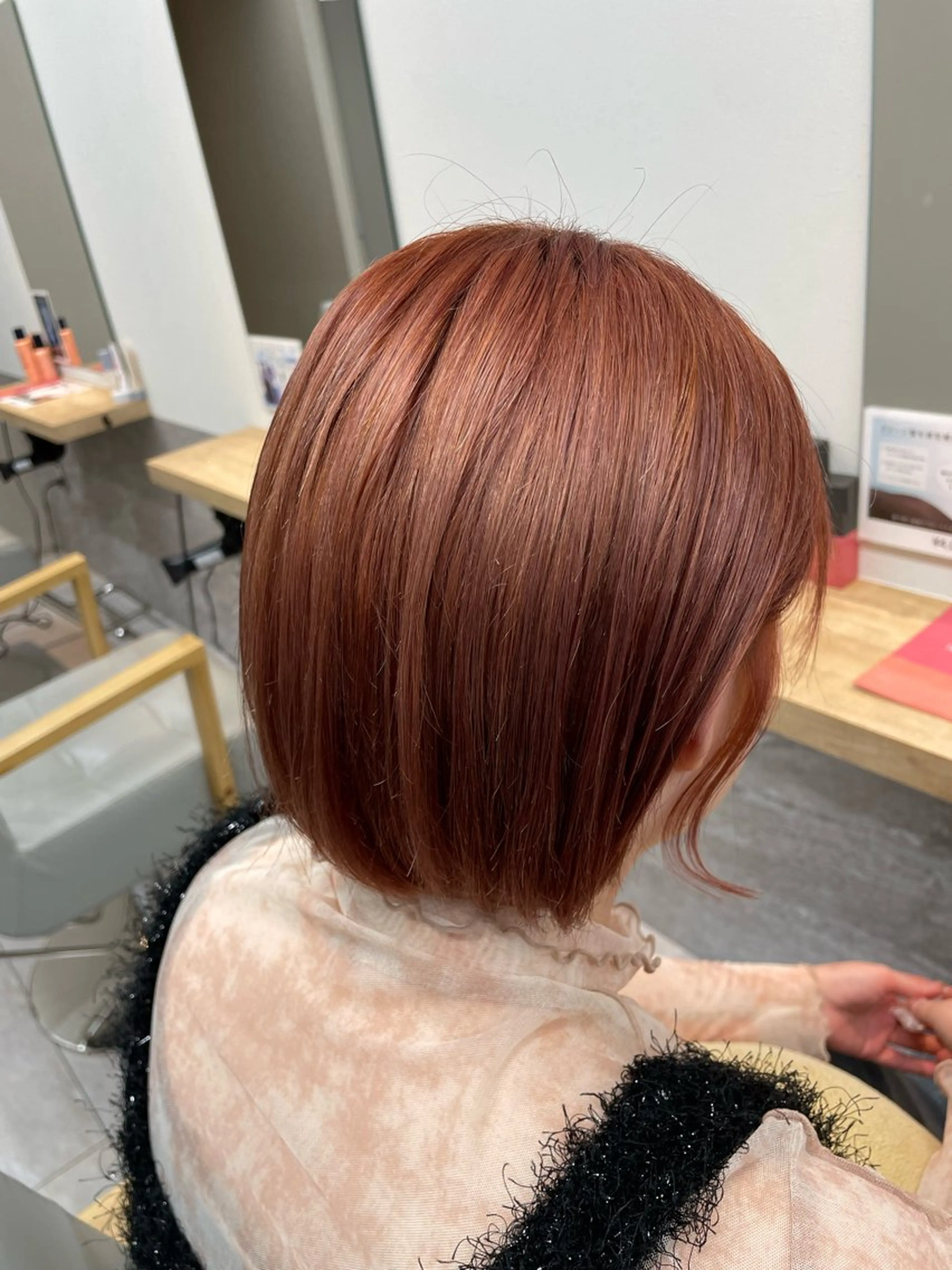 ショート カラー 🍀あんず Nosh/博多のヘアスタイル