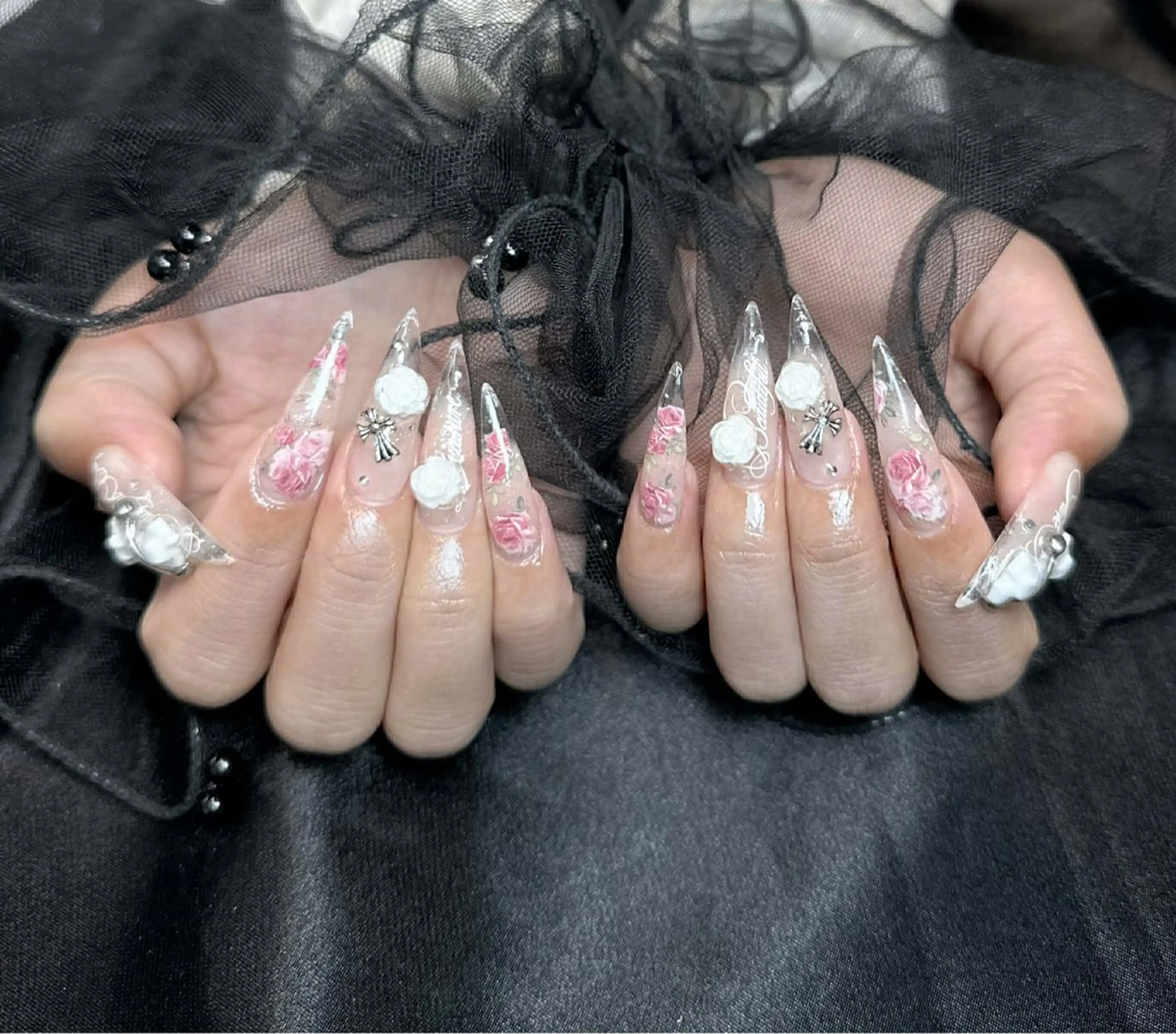 ネイル フラワーネイル 韓国ネイル 持ち込み 春ネイル ワンホンネイル Huyn Nail Shinjyukuのネイルデザイン