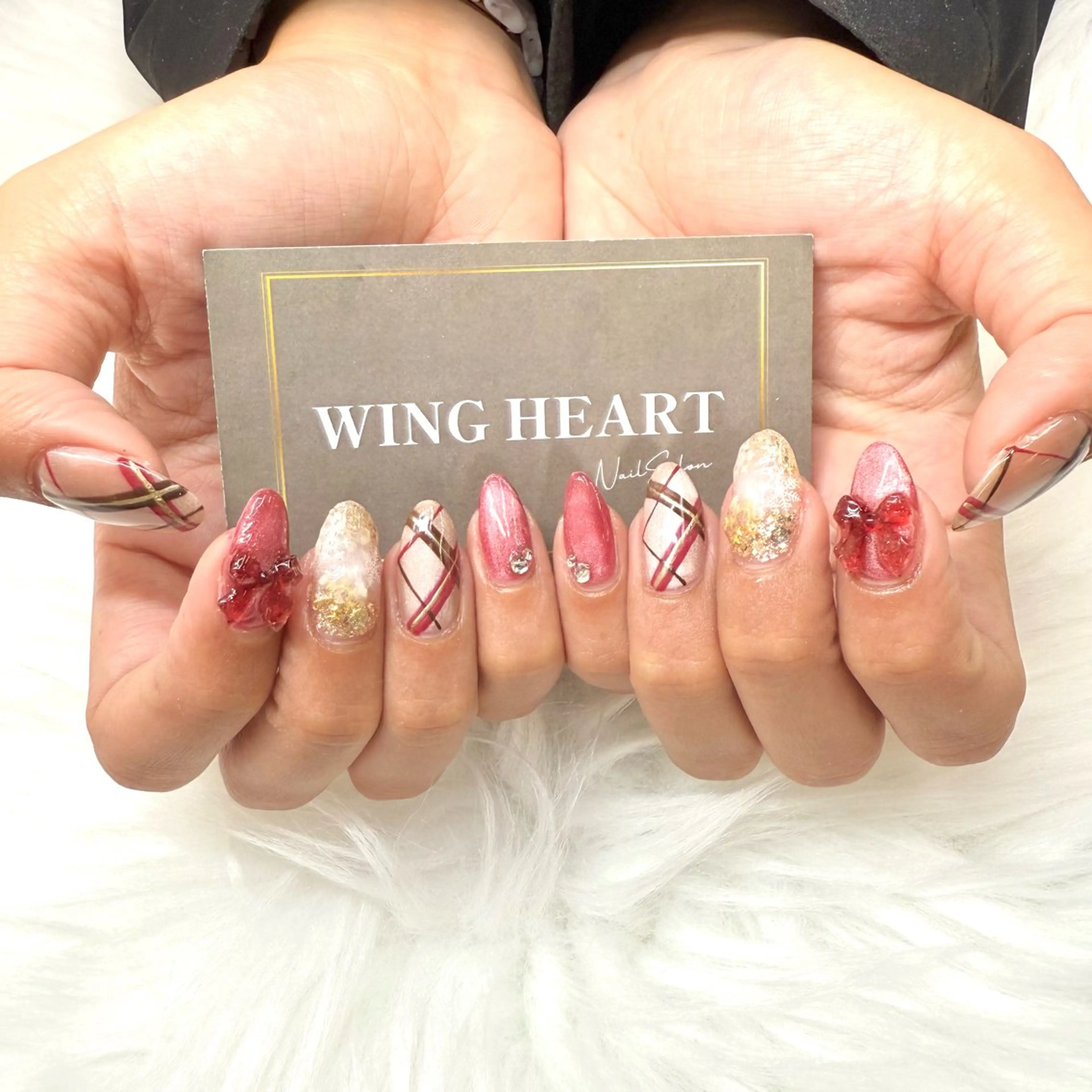 ネイル I. AYUMIのネイルデザイン