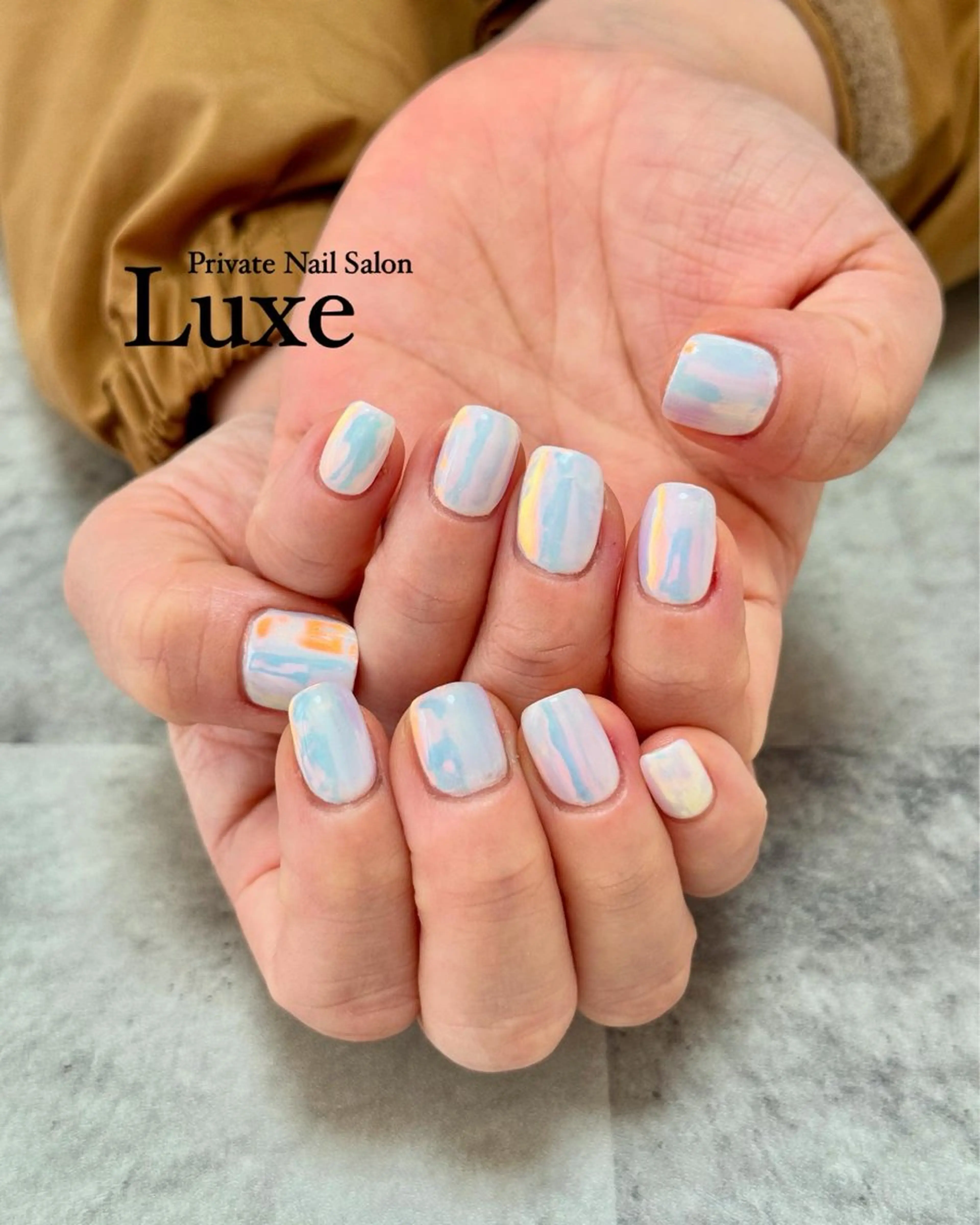 ネイル オーロラネイル ミラーネイル nail salon Luxe【リュクス】のネイルデザイン