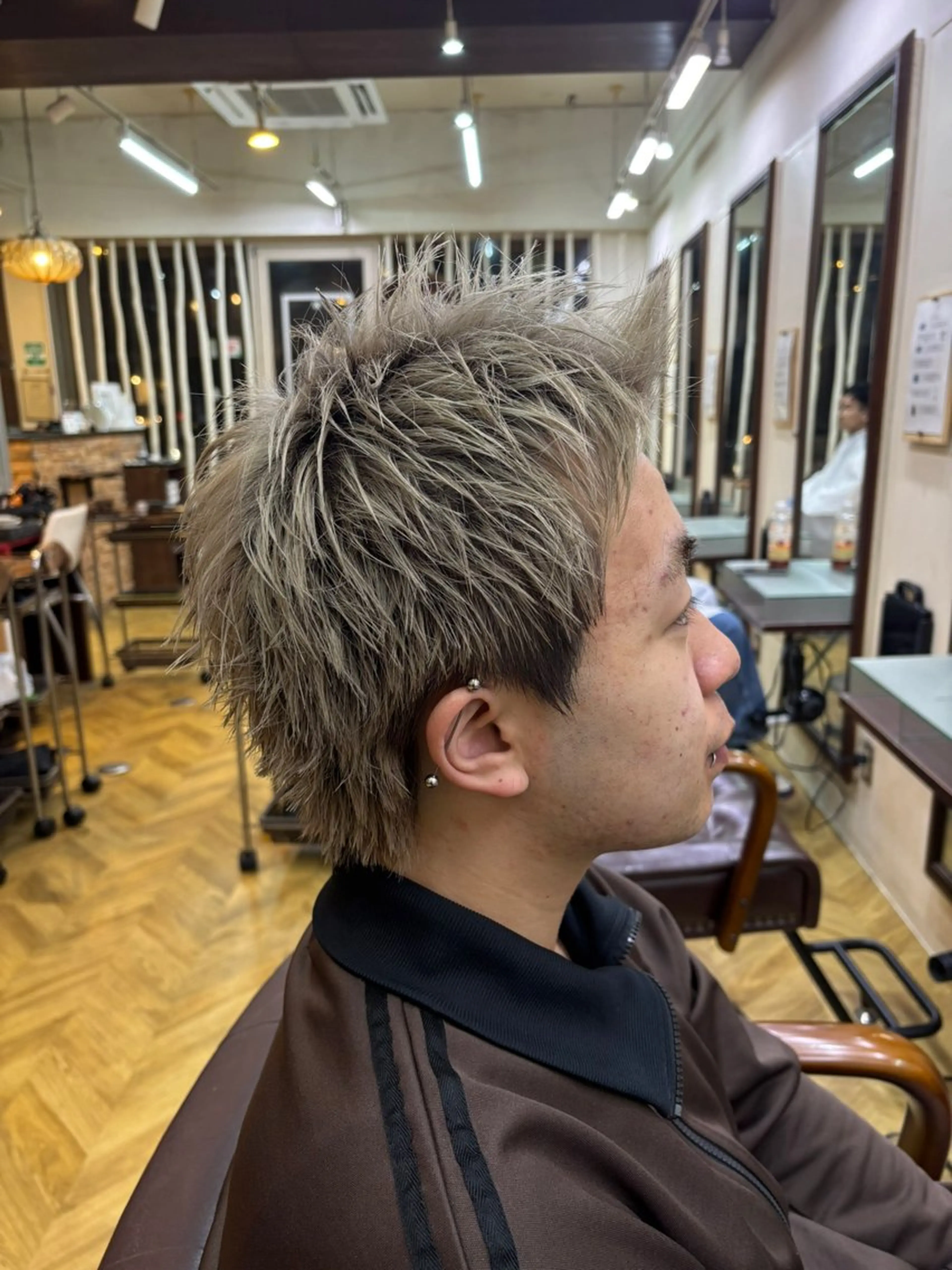 ショート メンズ スパイキーショート ショートヘア カット 波巻き/ツイスパ/ 短髪/鈴木俊也のヘアスタイル