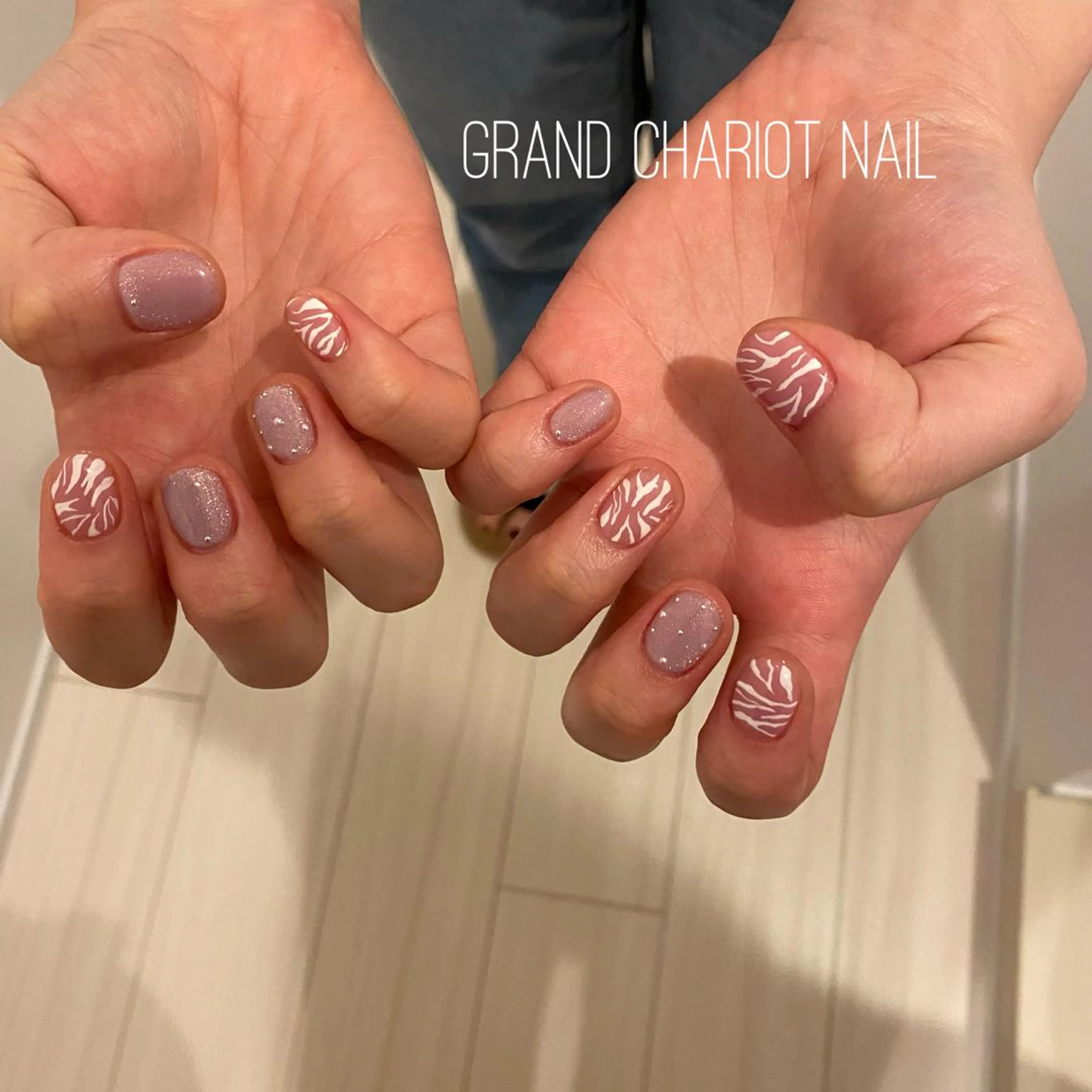 ネイル NORA nail UMEDA MAIのネイルデザイン