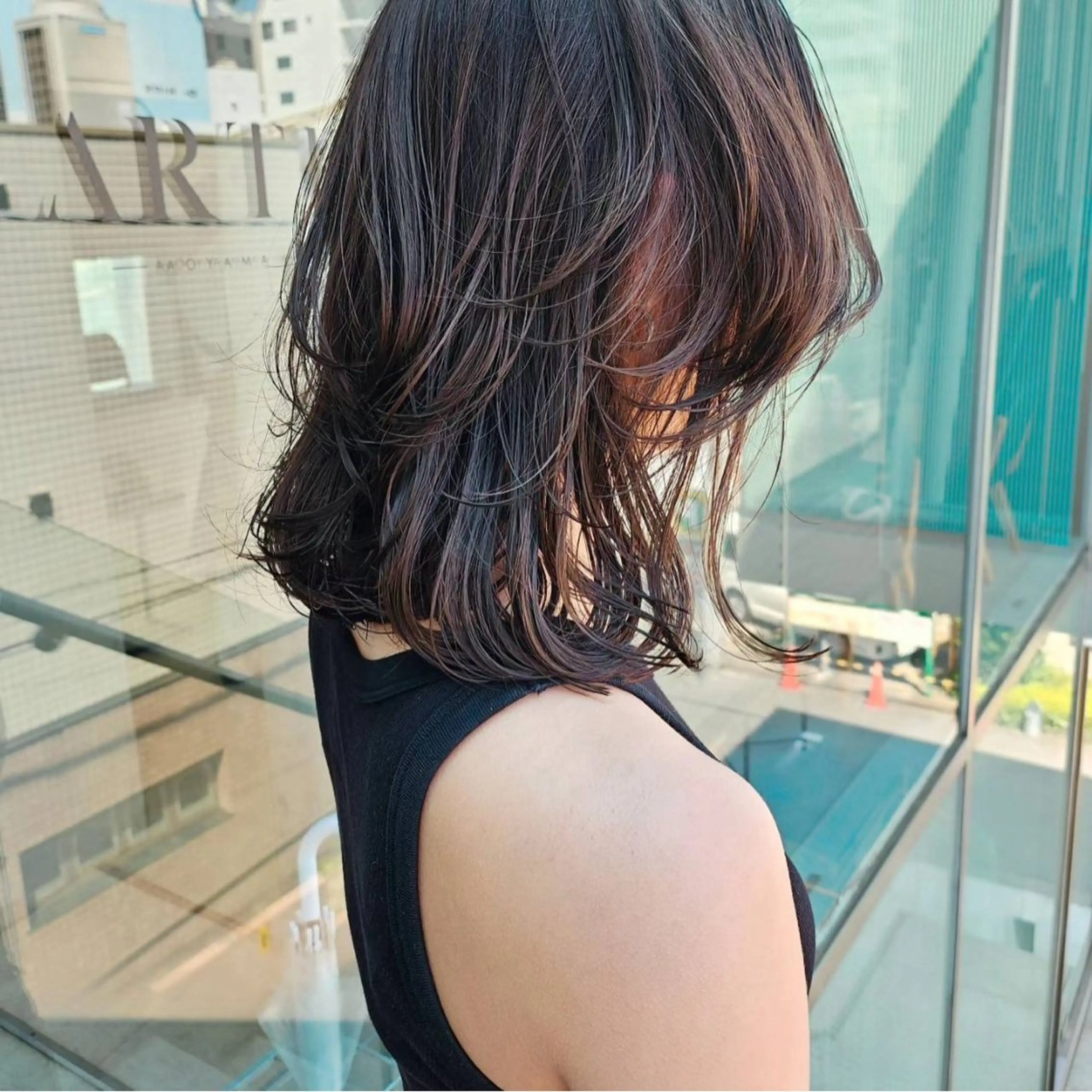 ミディアム カラー カット ヘアカラー トリートメント 【銀座】艶髪/上品な カラー特化/涼/駅近のヘアスタイル