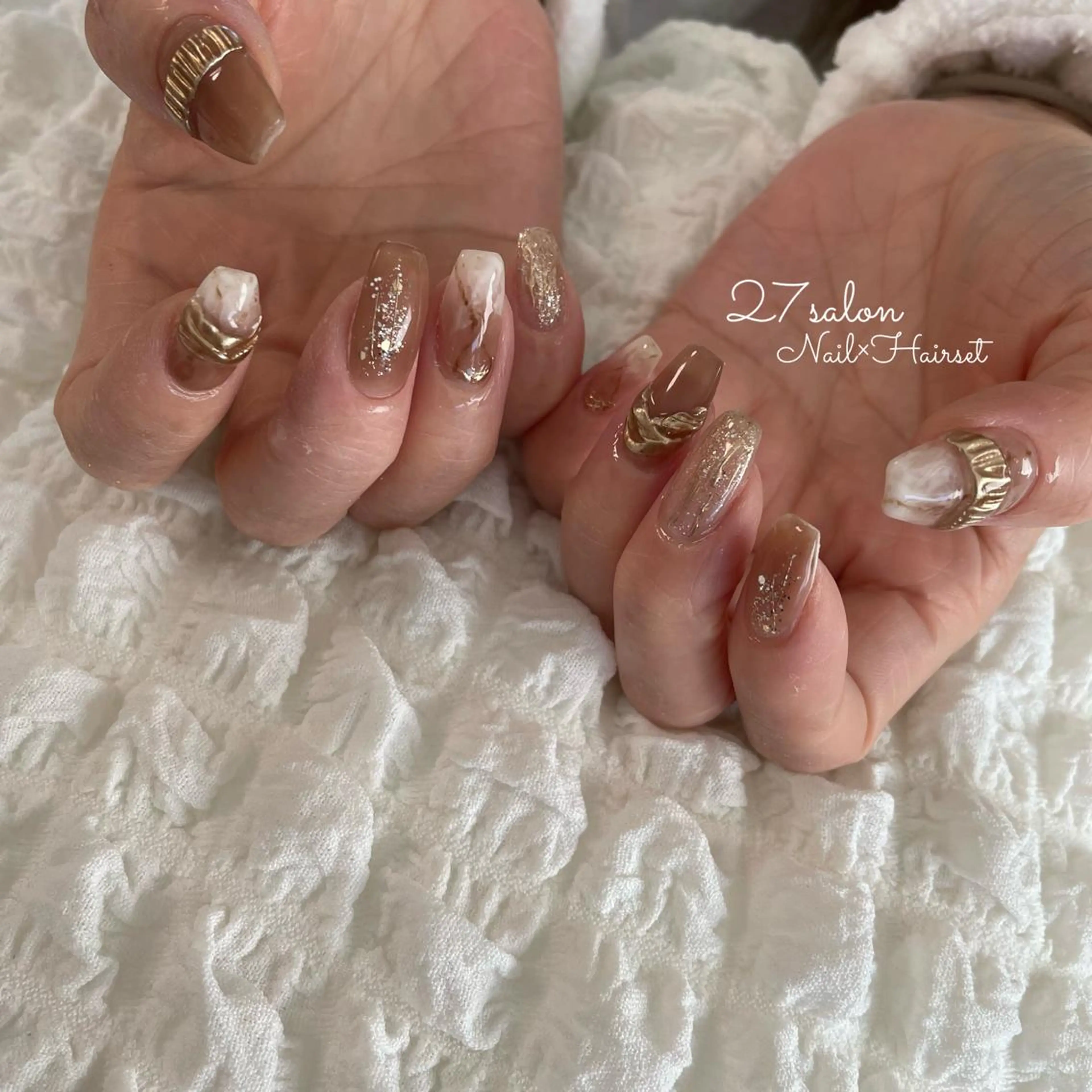 ネイル ブラウン ニュアンスネイル 27salon yuinaのネイルデザイン