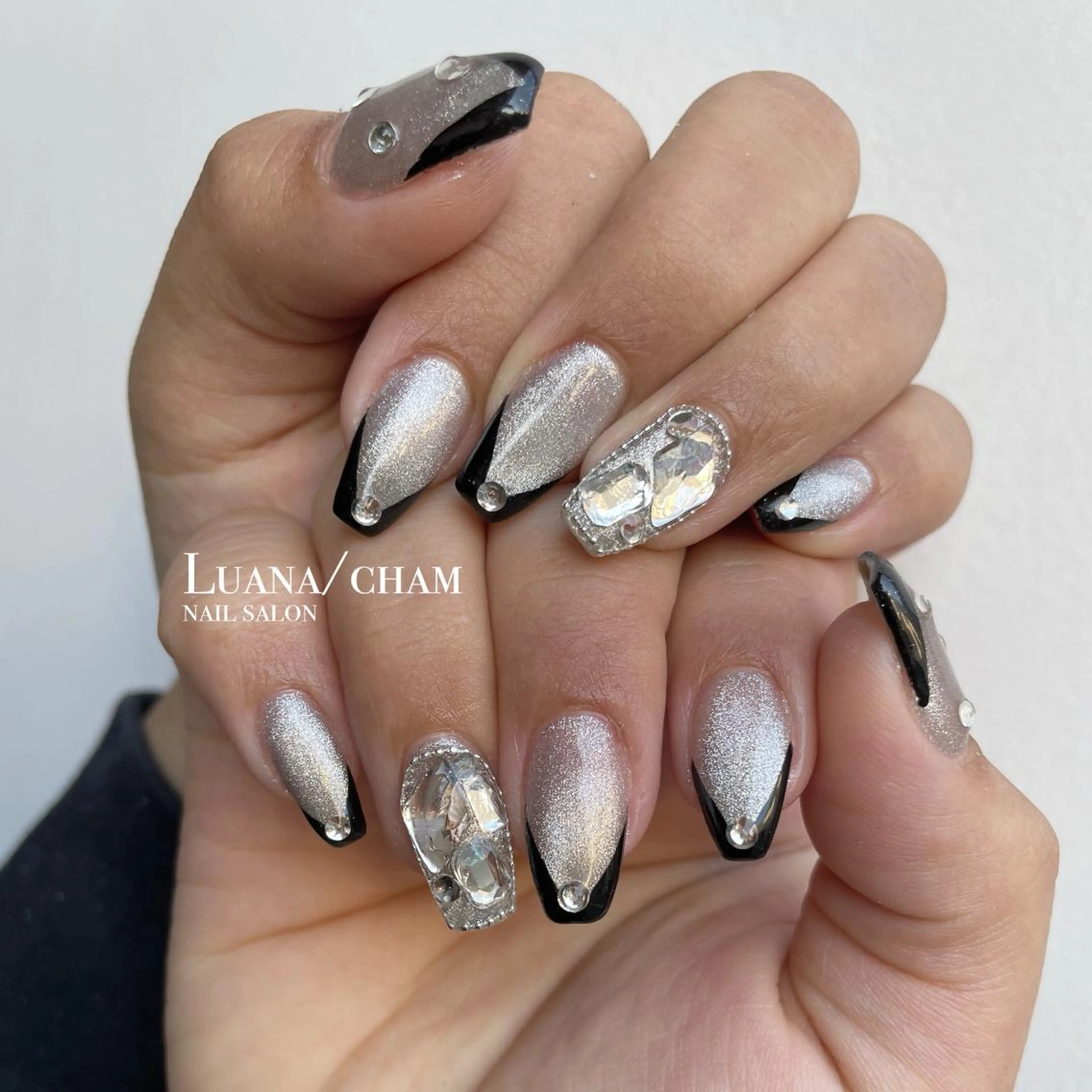 セミロング ネイル マグネットネイル ハンドネイル nail salon neigeのネイルデザイン