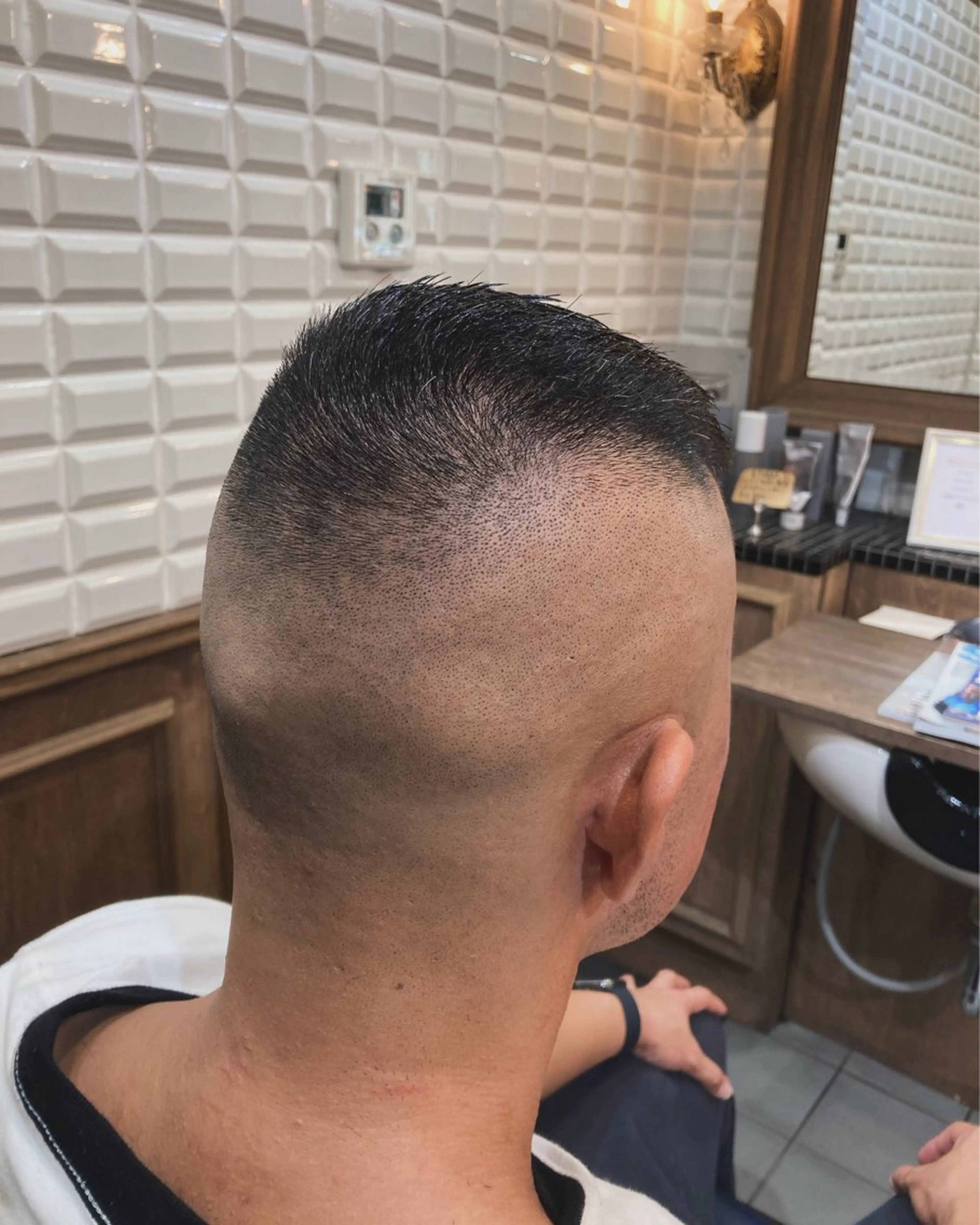 ショート メンズ フェードカット スキンフェード ルピナス中田店長 山口大地のヘアスタイル