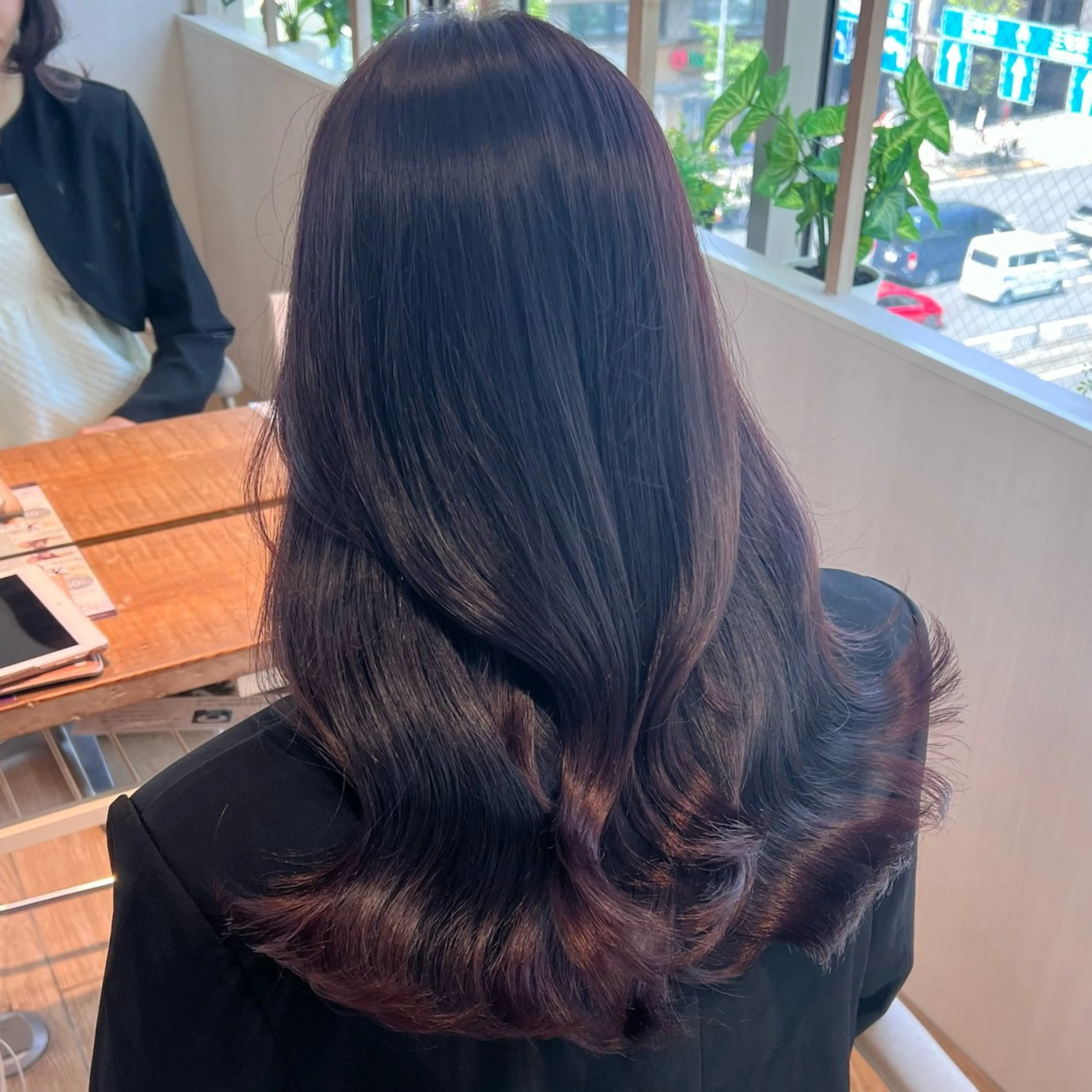 セミロング カラー 韓国風ヘア レイヤーカット✂️/ 新宿/Amiのヘアスタイル