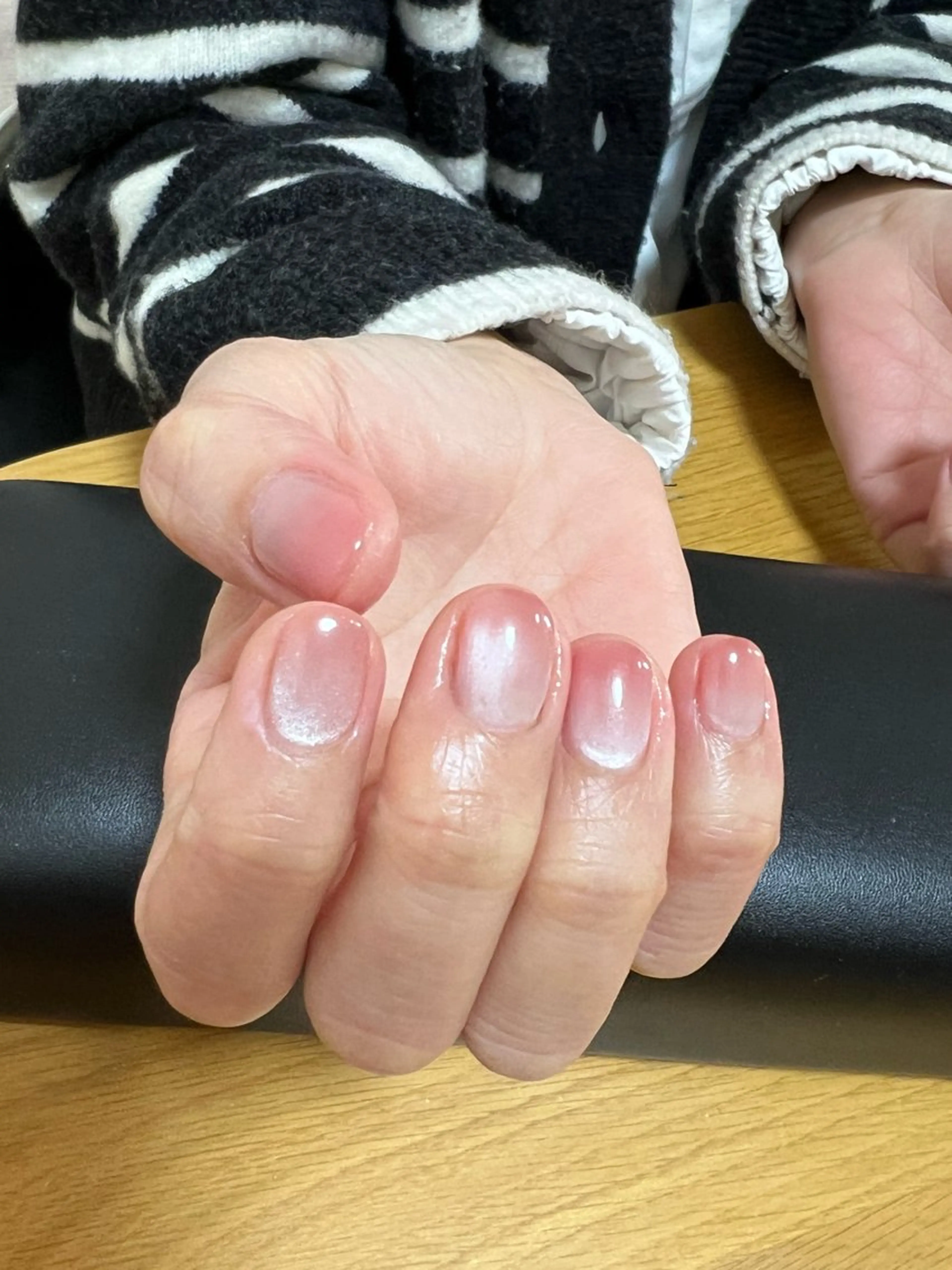 ユリ 💕のネイルデザイン