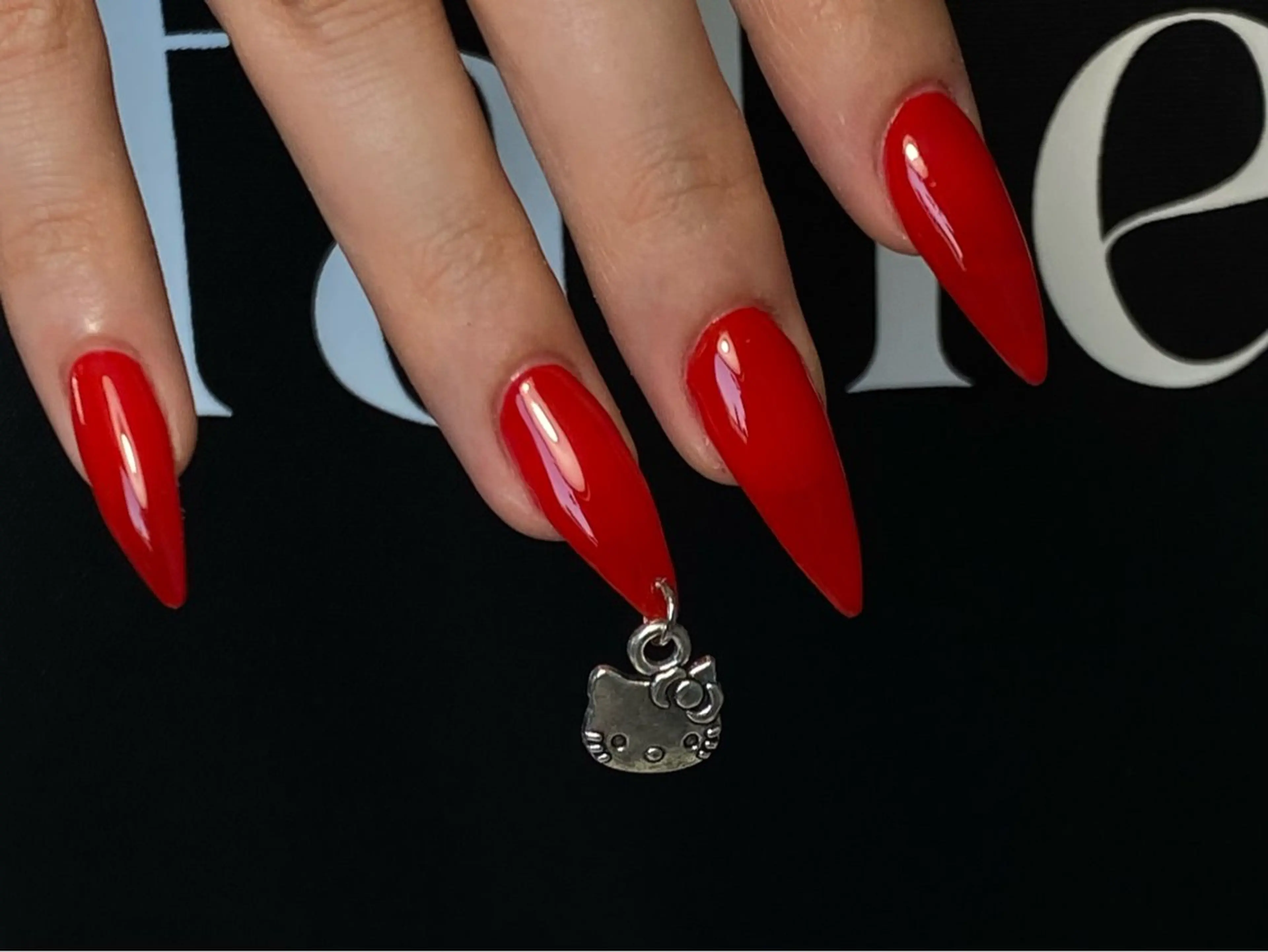 【HAND】ワンカラーの写真