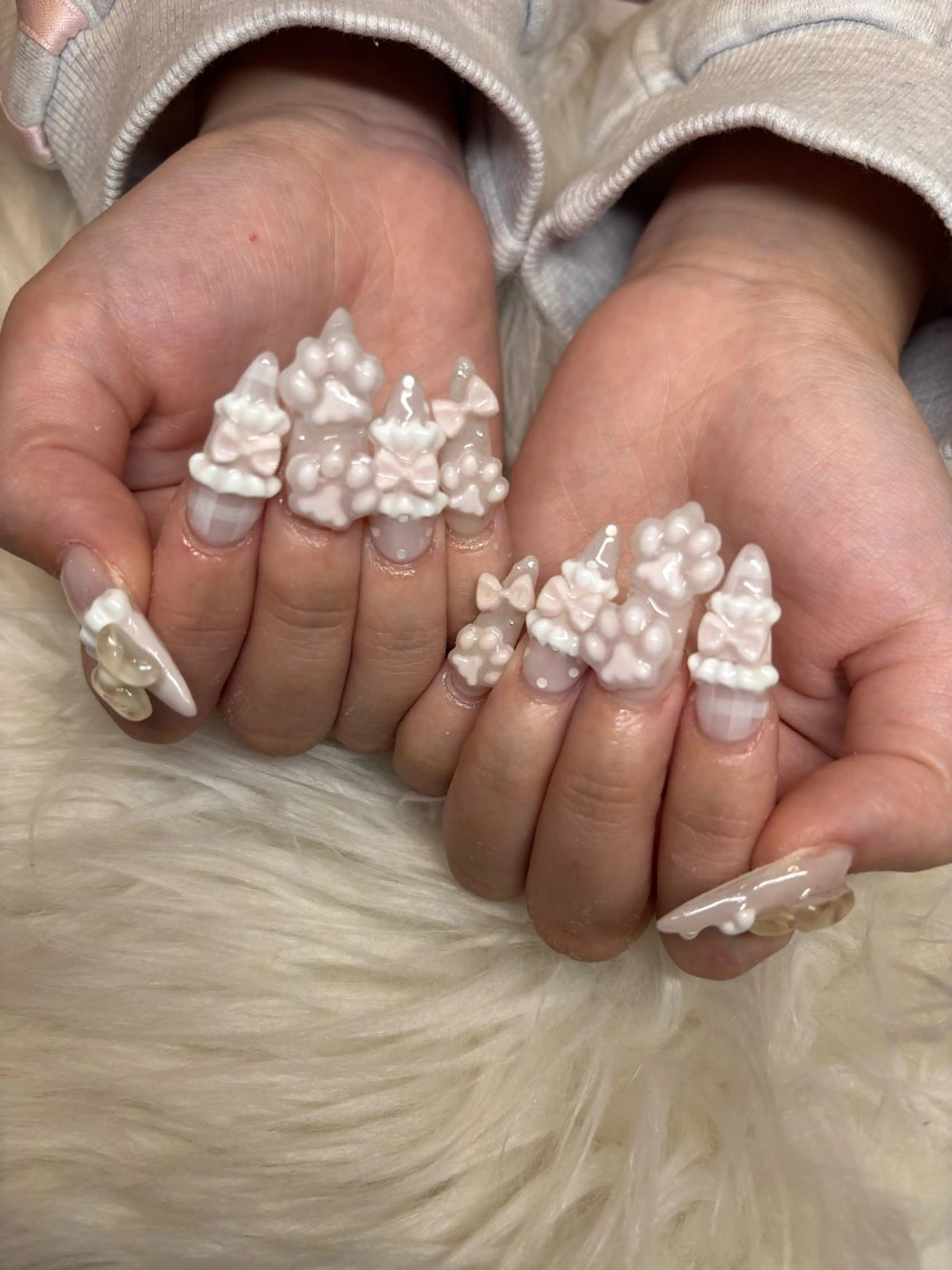 ネイル ハンドネイル 倫実/スカルプ /ガーリー/個性派のネイルデザイン