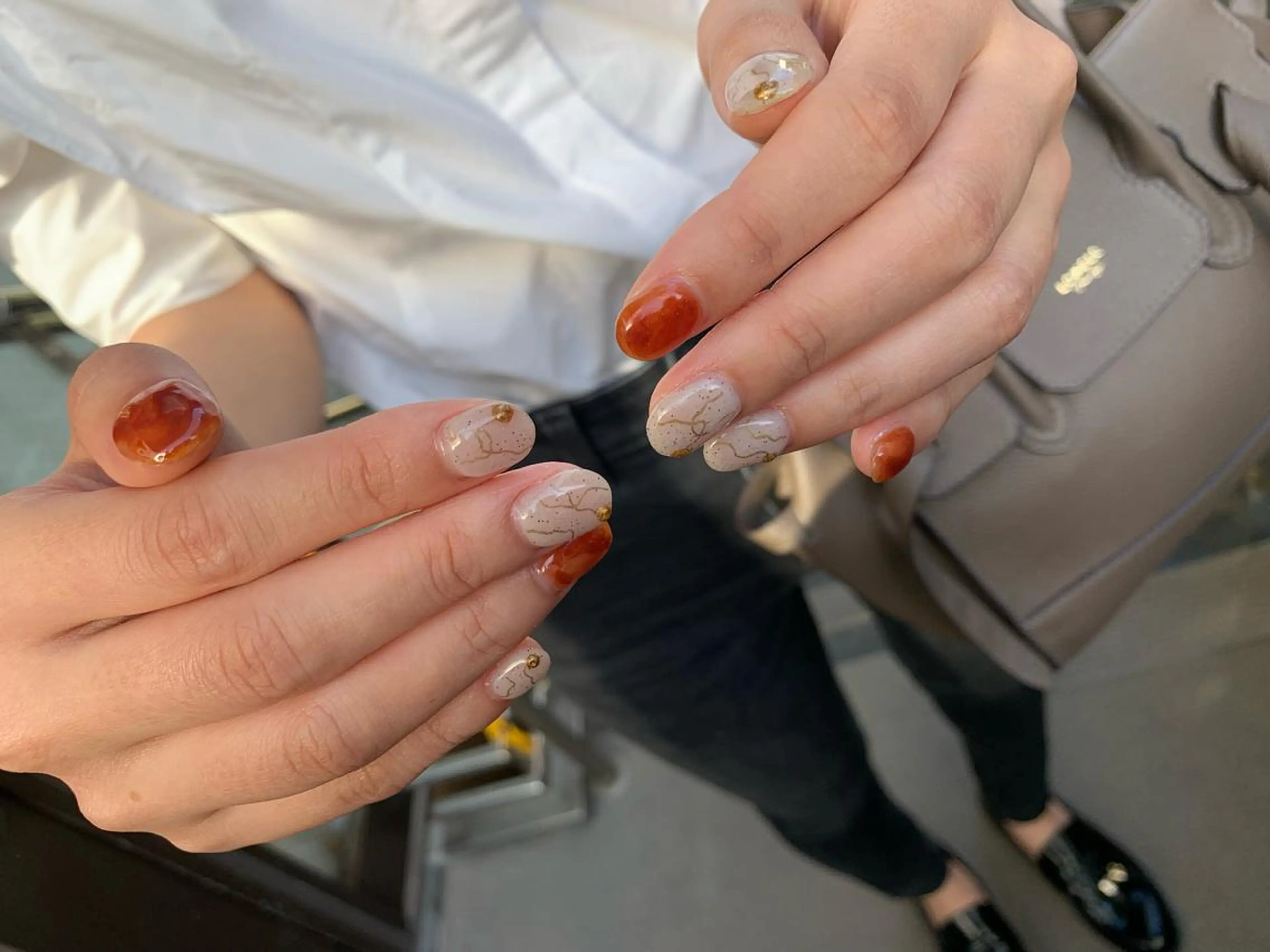 ネイル ニュアンスネイル マキノ ユイのネイルデザイン