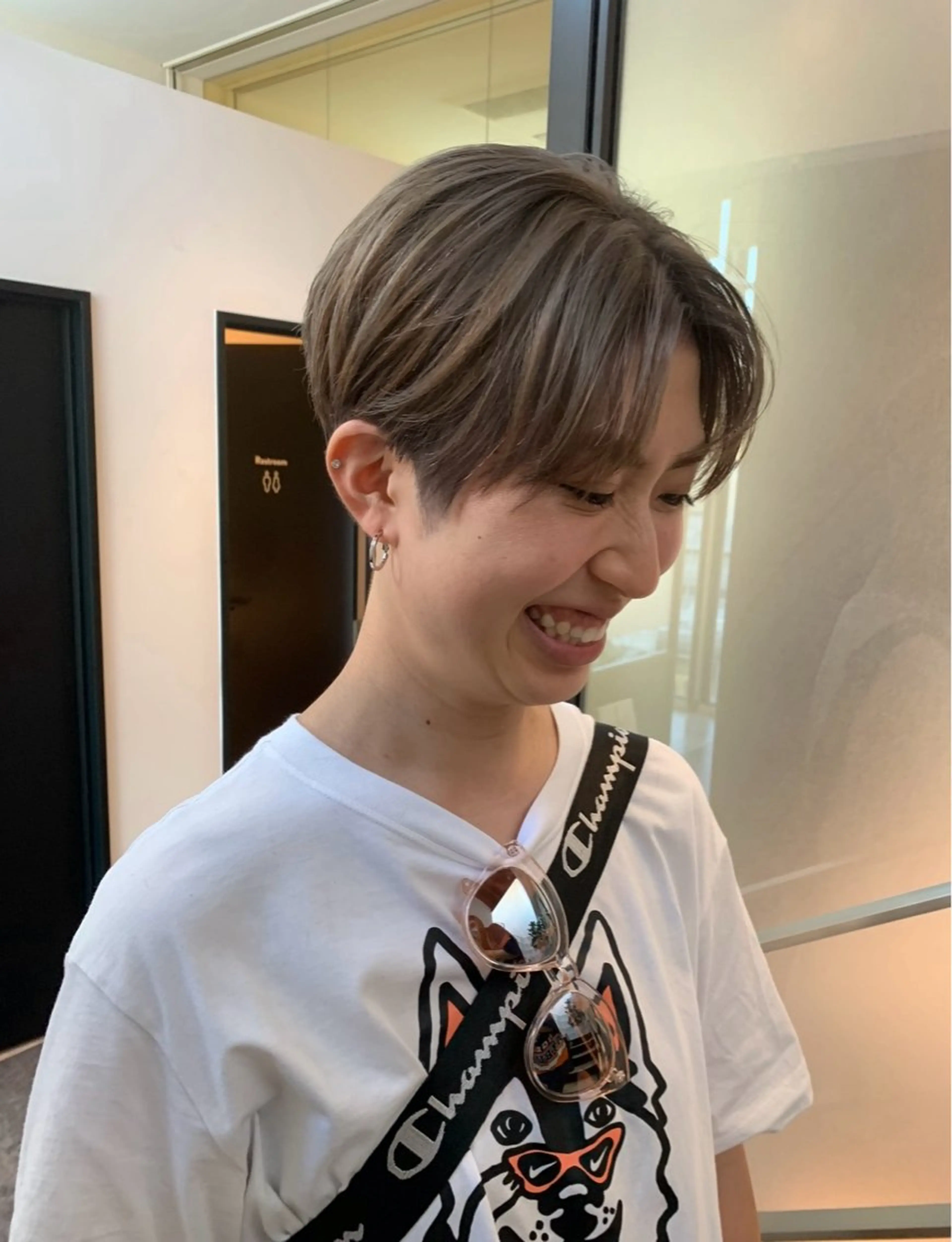ショート カット ヘアカラー miu （ミユ）のヘアスタイル