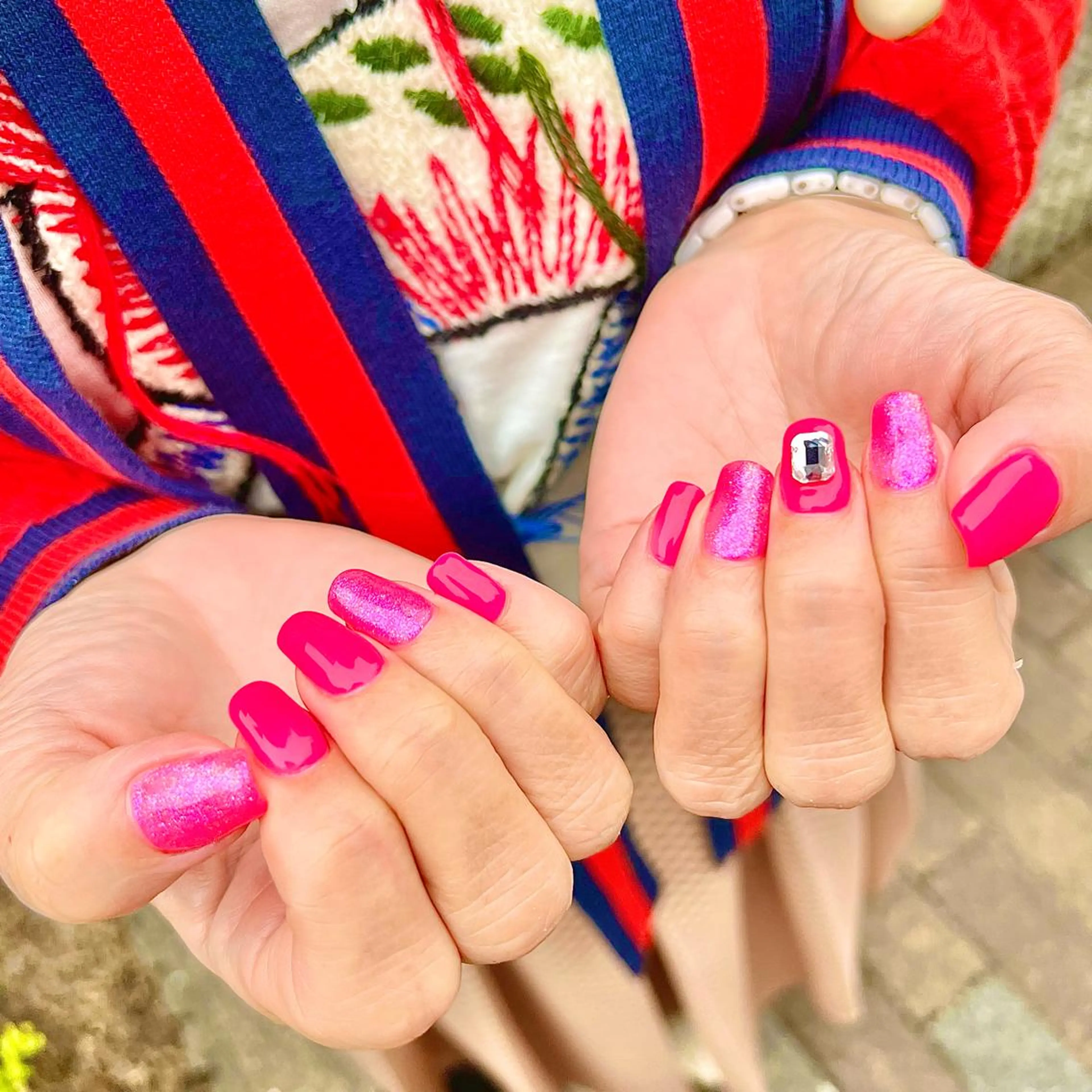 ネイル ラメ(グリッター) ワンカラーネイル ピンク ハンドネイル ネイルサロン Leung nailのネイルデザイン