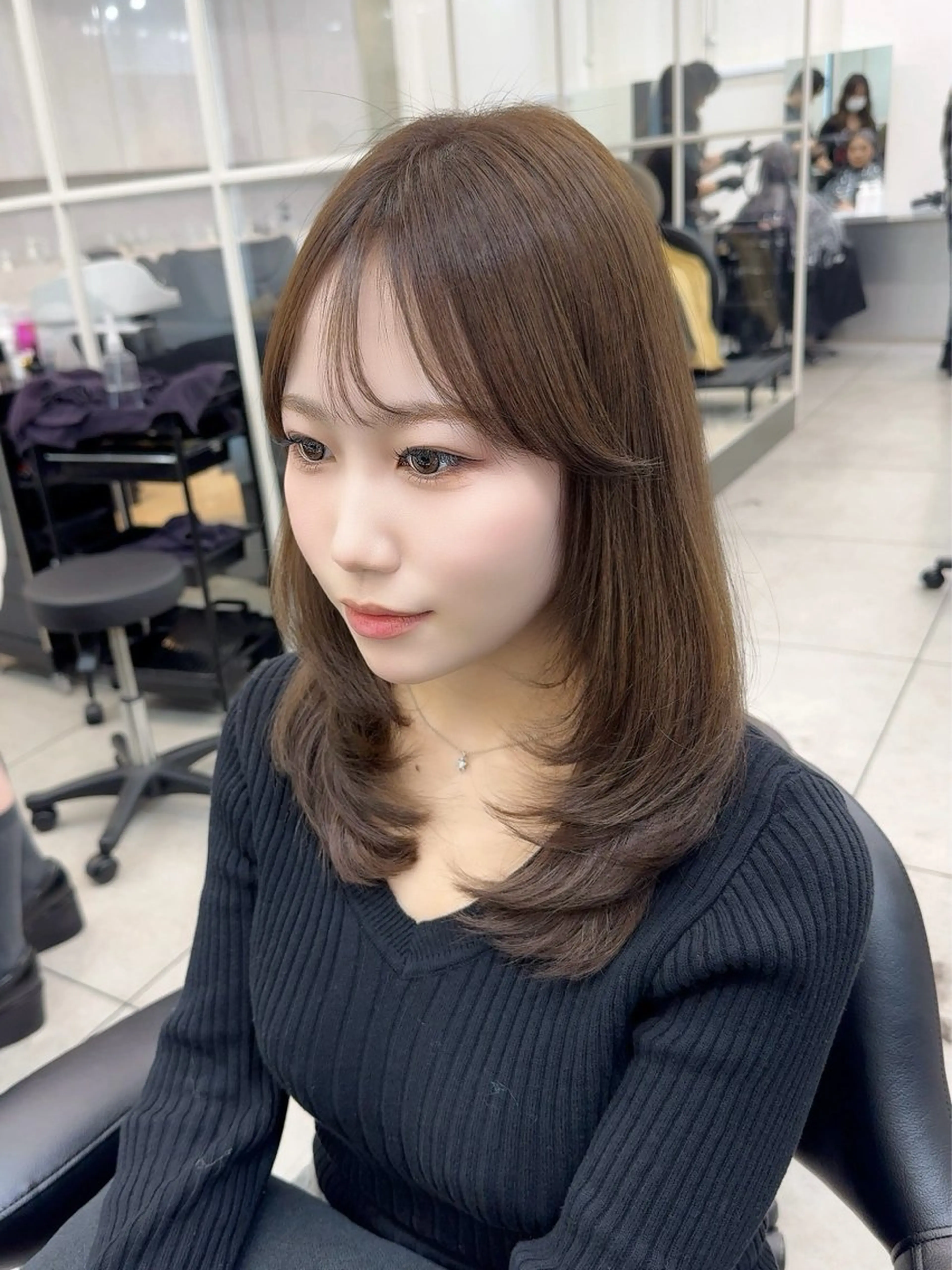 ミディアム ミディアムレイヤー レイヤーカット カット ヘアカラー トリートメント 韓国風cut/ 縮毛矯正/正岡幹康のヘアスタイル