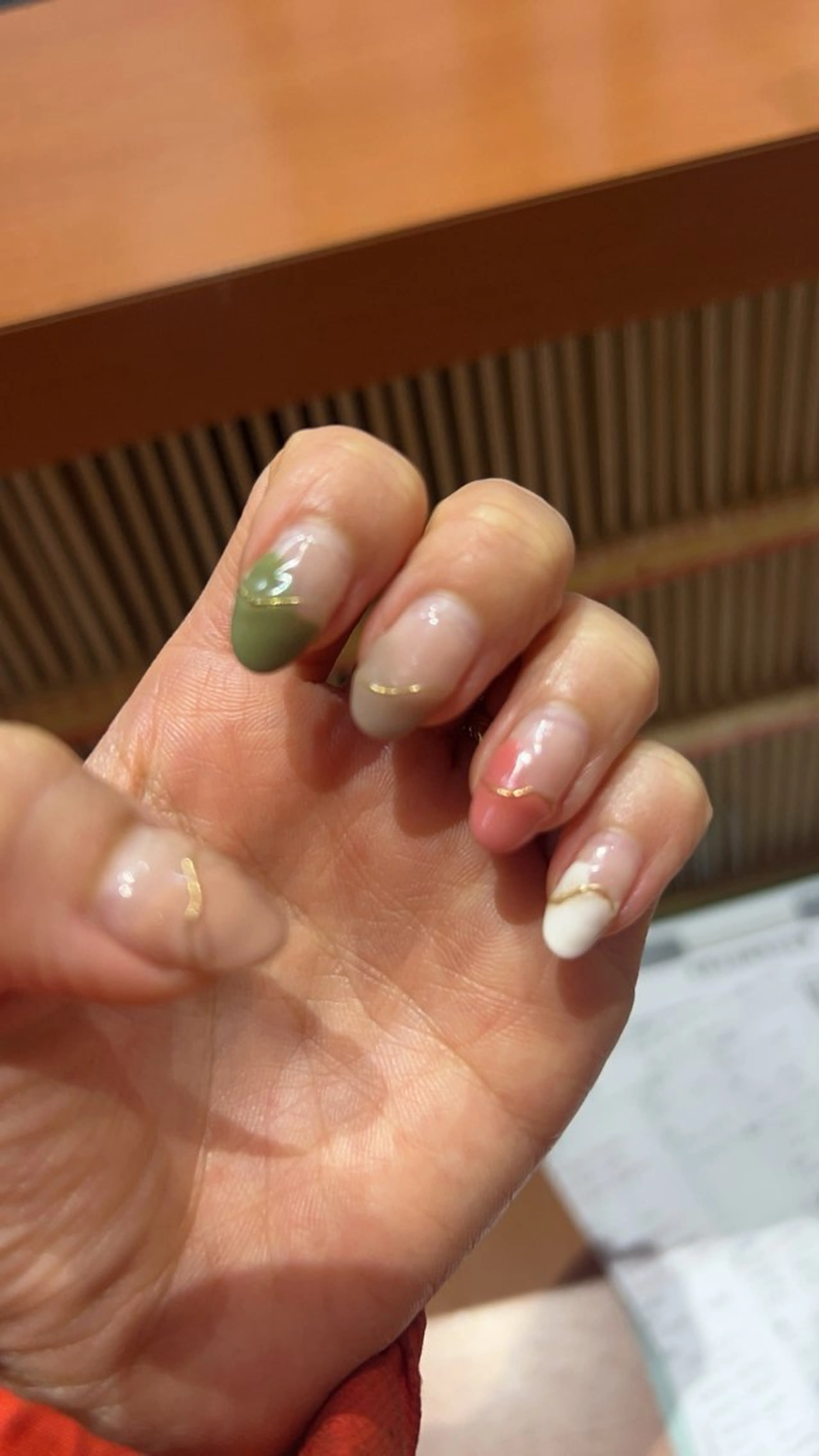 ネイル Luminous ⭐︎のネイルデザイン