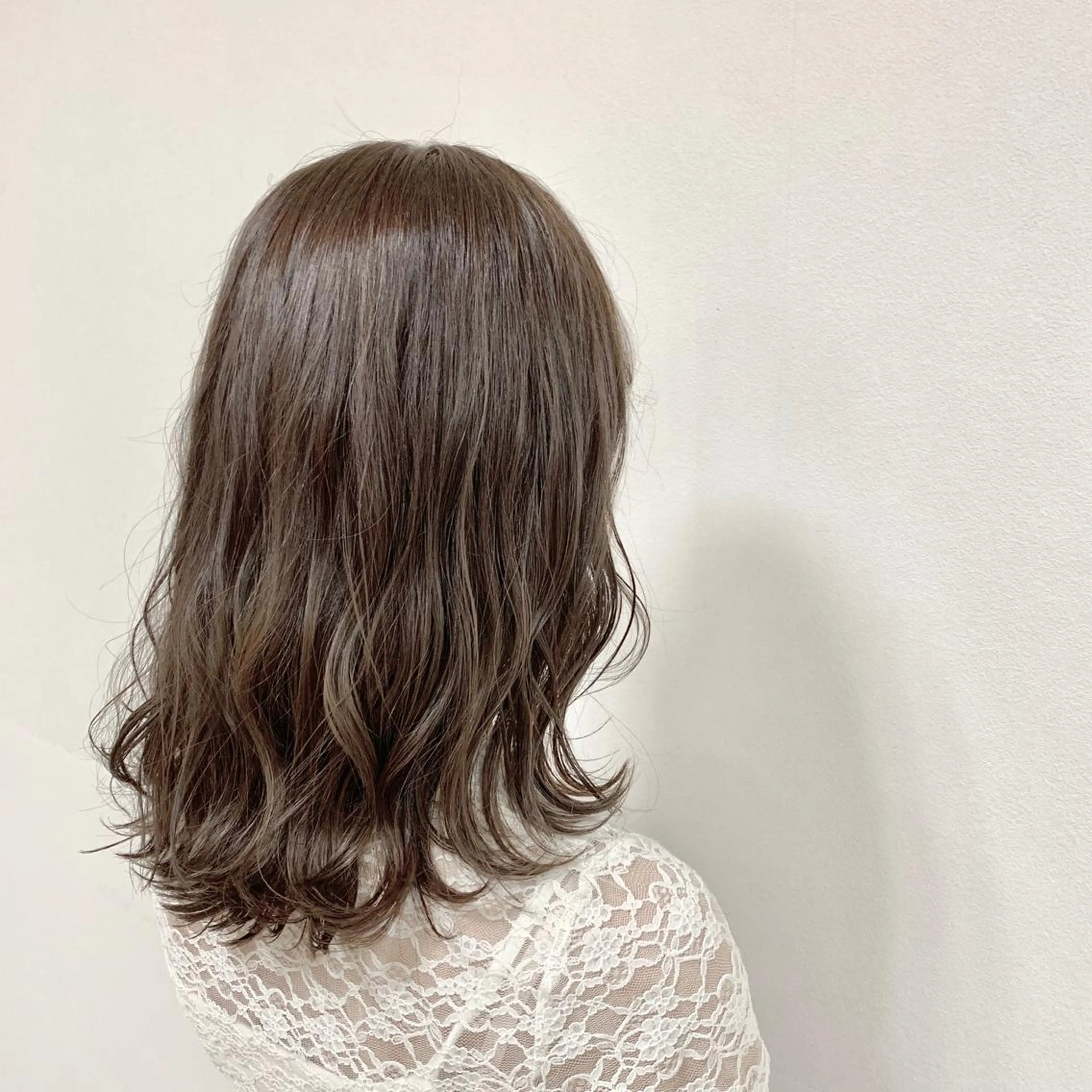 セミロング カラー ヘアアレンジ カット ヘアカラー トリートメント 【Sweep】おじま のぞみのヘアスタイル