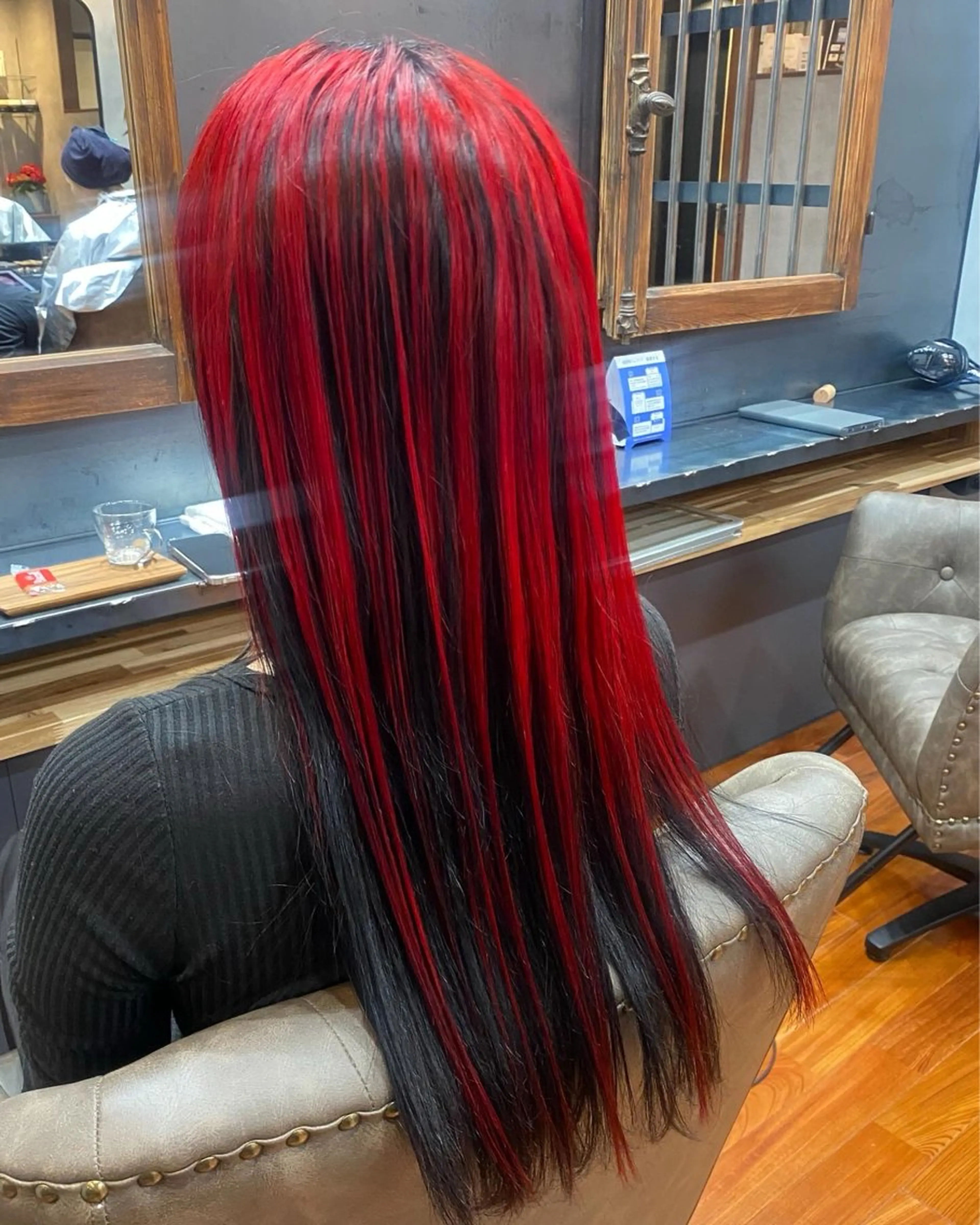 ロング カラー ヘアアレンジ レッドカラー 烏山 達也のヘアスタイル