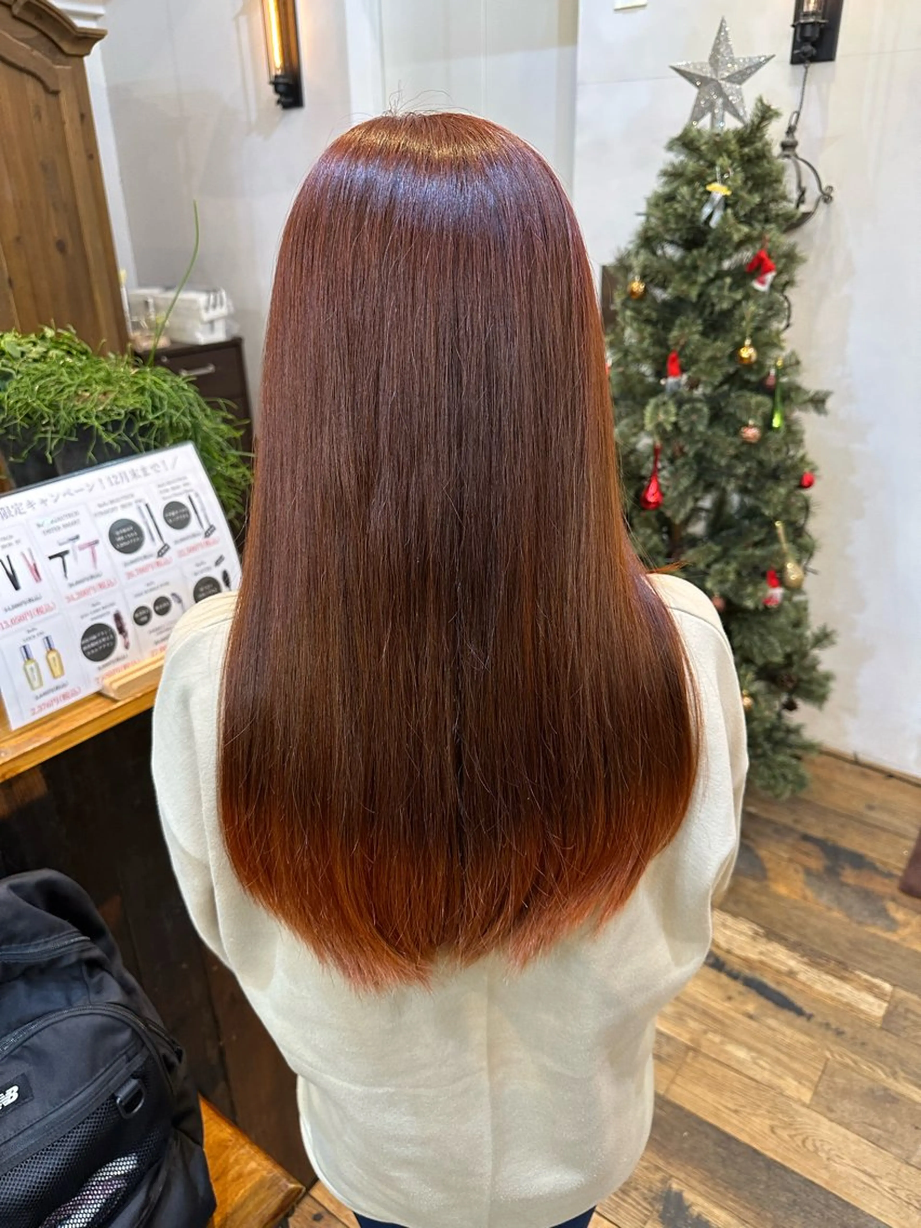 ミディアム カラー ブリーチ グラデーションカラー オレンジ 川口開世 short cutのヘアスタイル