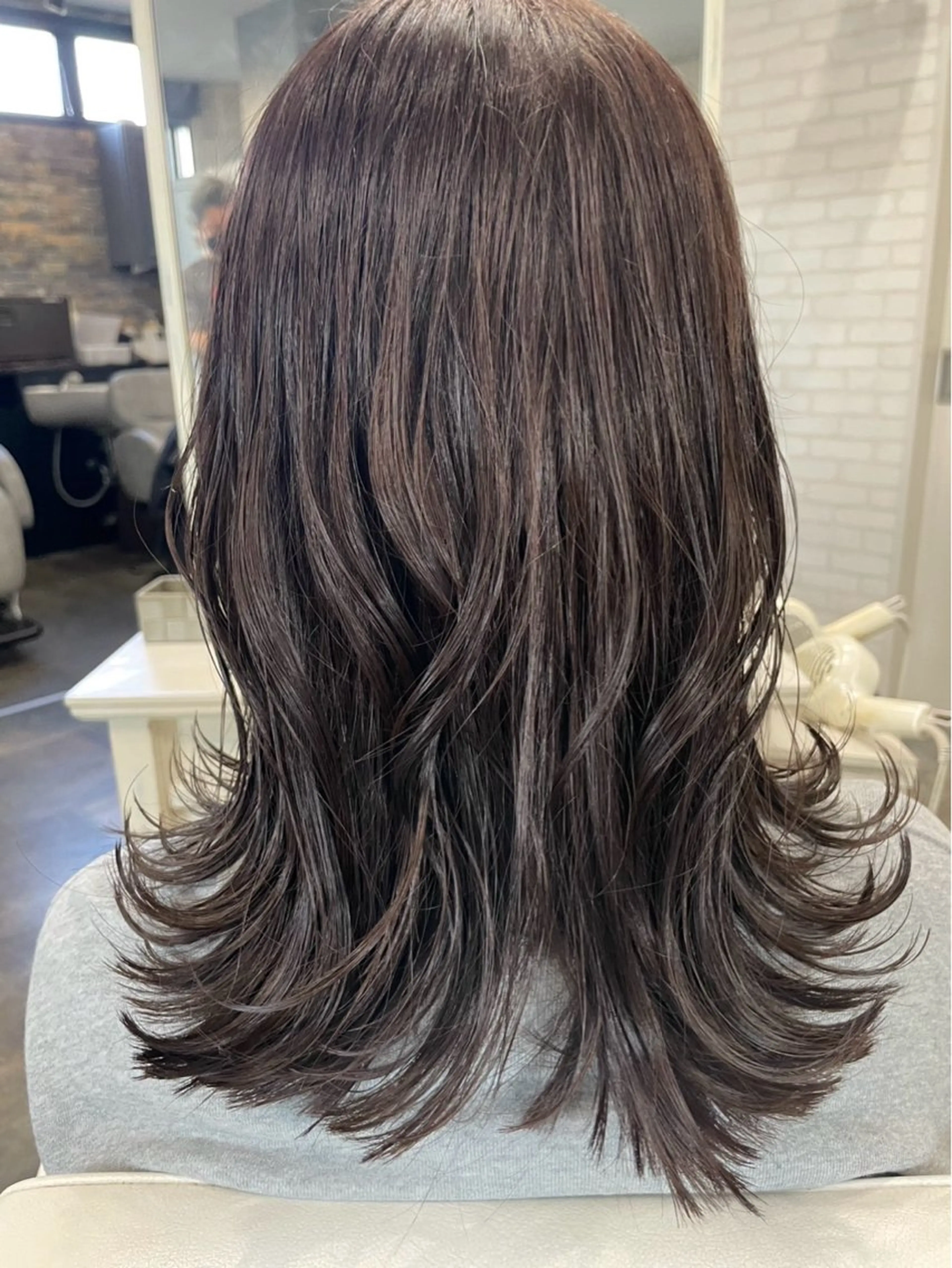 ミディアム ボブレイヤー ミディアムパーマ ミストバング ボブ ハイライト 髪質改善/縮毛矯正/ 美髪/個室/ハラのヘアスタイル