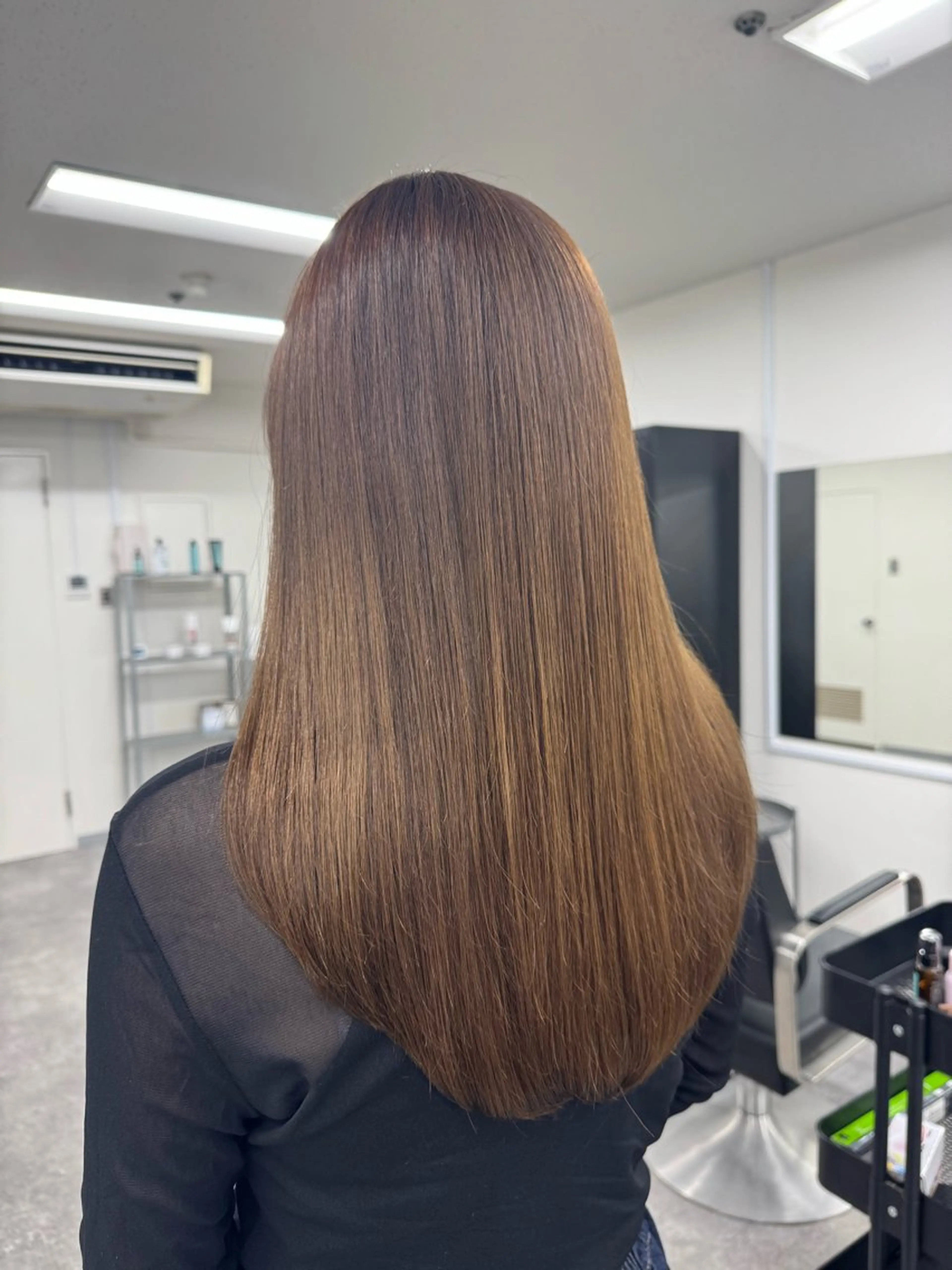 セミロング 髪質改善 トリートメント 酸熱トリートメント 髪質改善メニュー 長井 美佐子のヘアスタイル