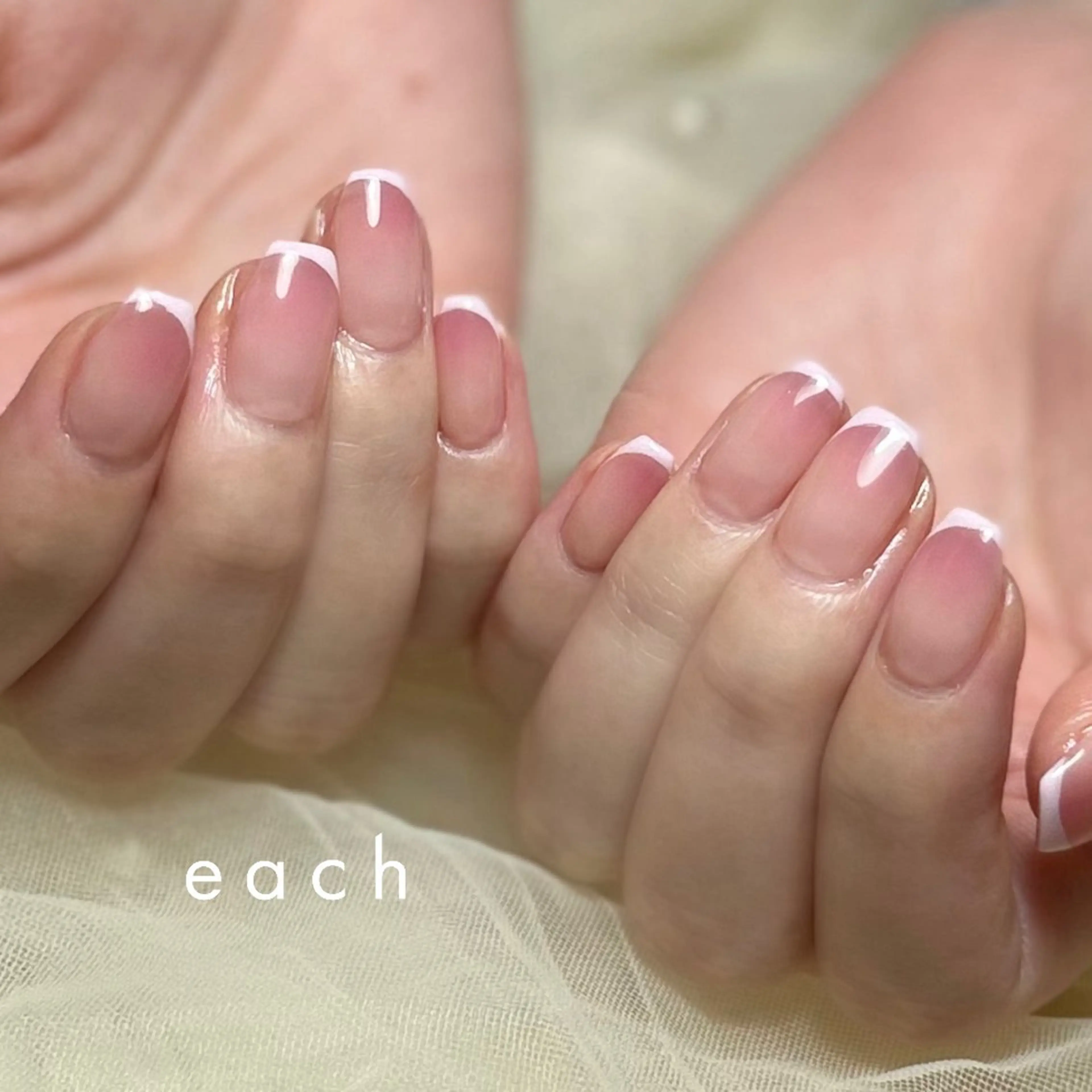 ネイル フレンチネイル 斜めフレンチ filon nail所属・filon nail kanako🕊のネイルデザイン