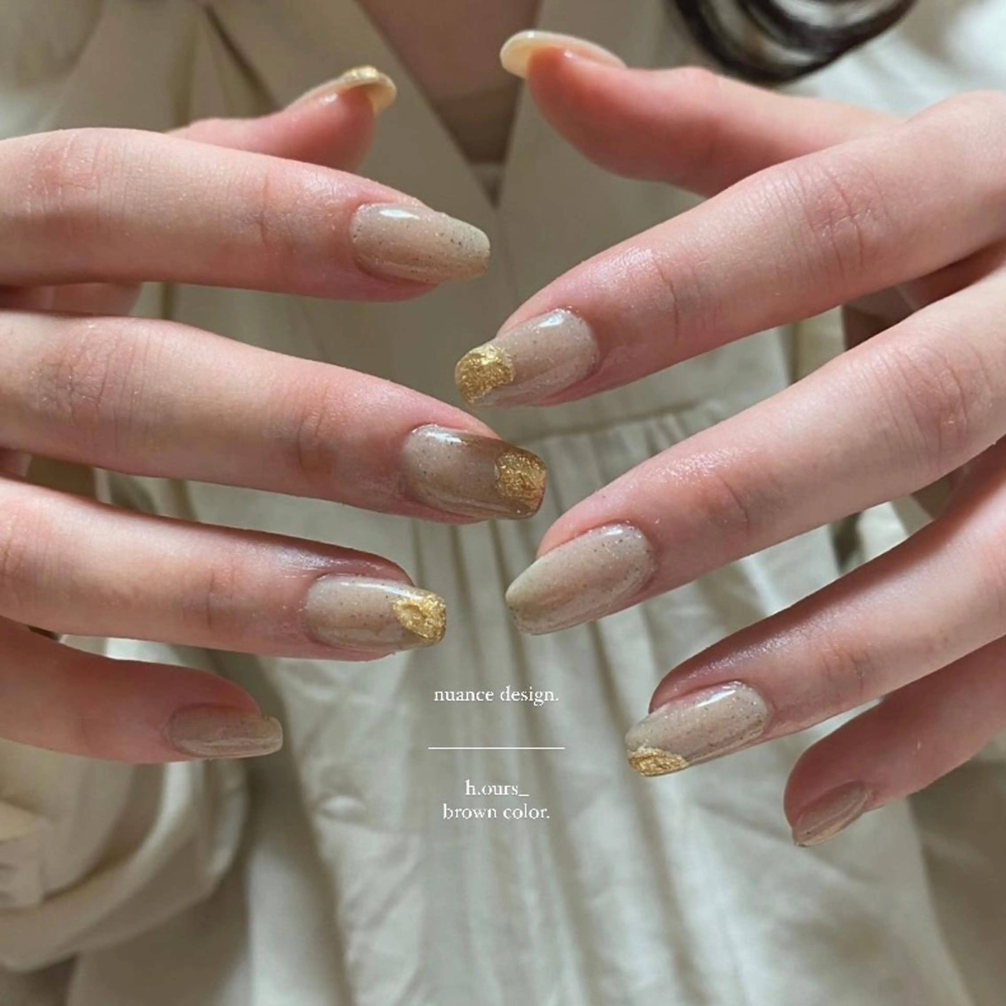ネイル ニュアンスネイル オフィスネイル ワンカラーネイル シンプルネイル h.ours _のネイルデザイン