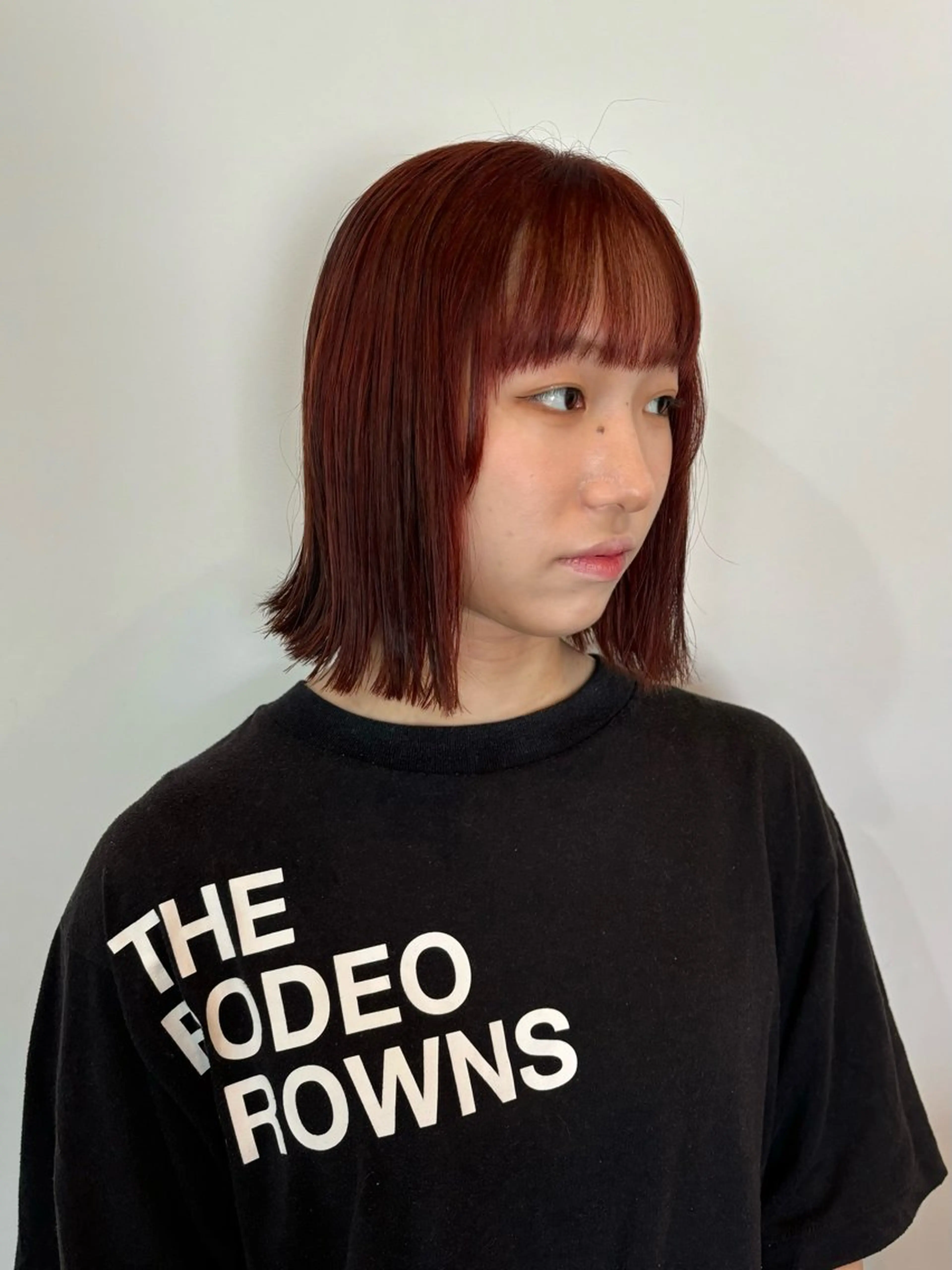 ミディアム カラー ブリーチ ダブルカラー ブリーチなしカラー レッドカラー カット ヘアカラー トリートメント 真弓 理沙/艶カラーのヘアスタイル