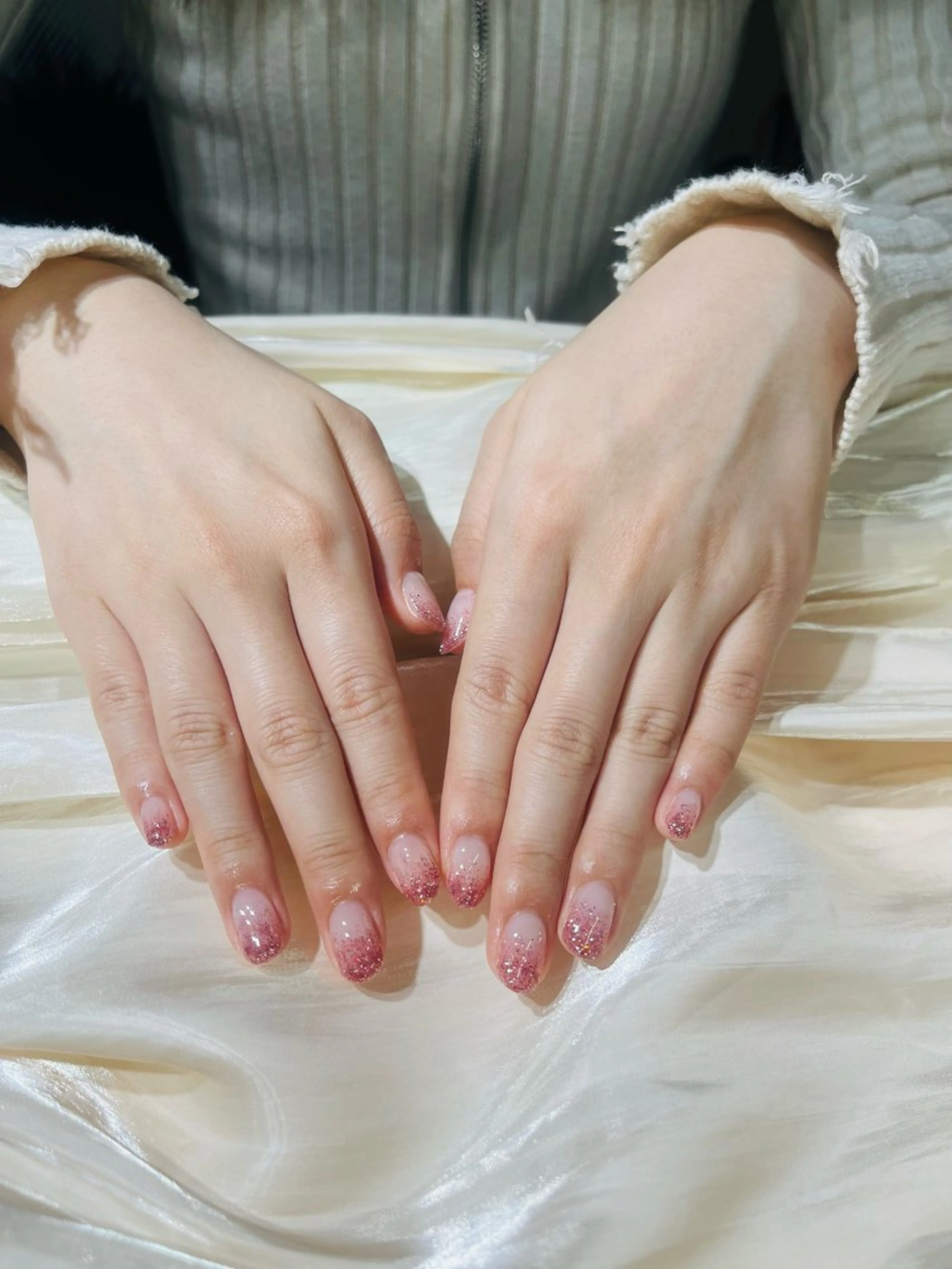 ネイル ハンドネイル ハンドケア SNOW LITのネイルデザイン