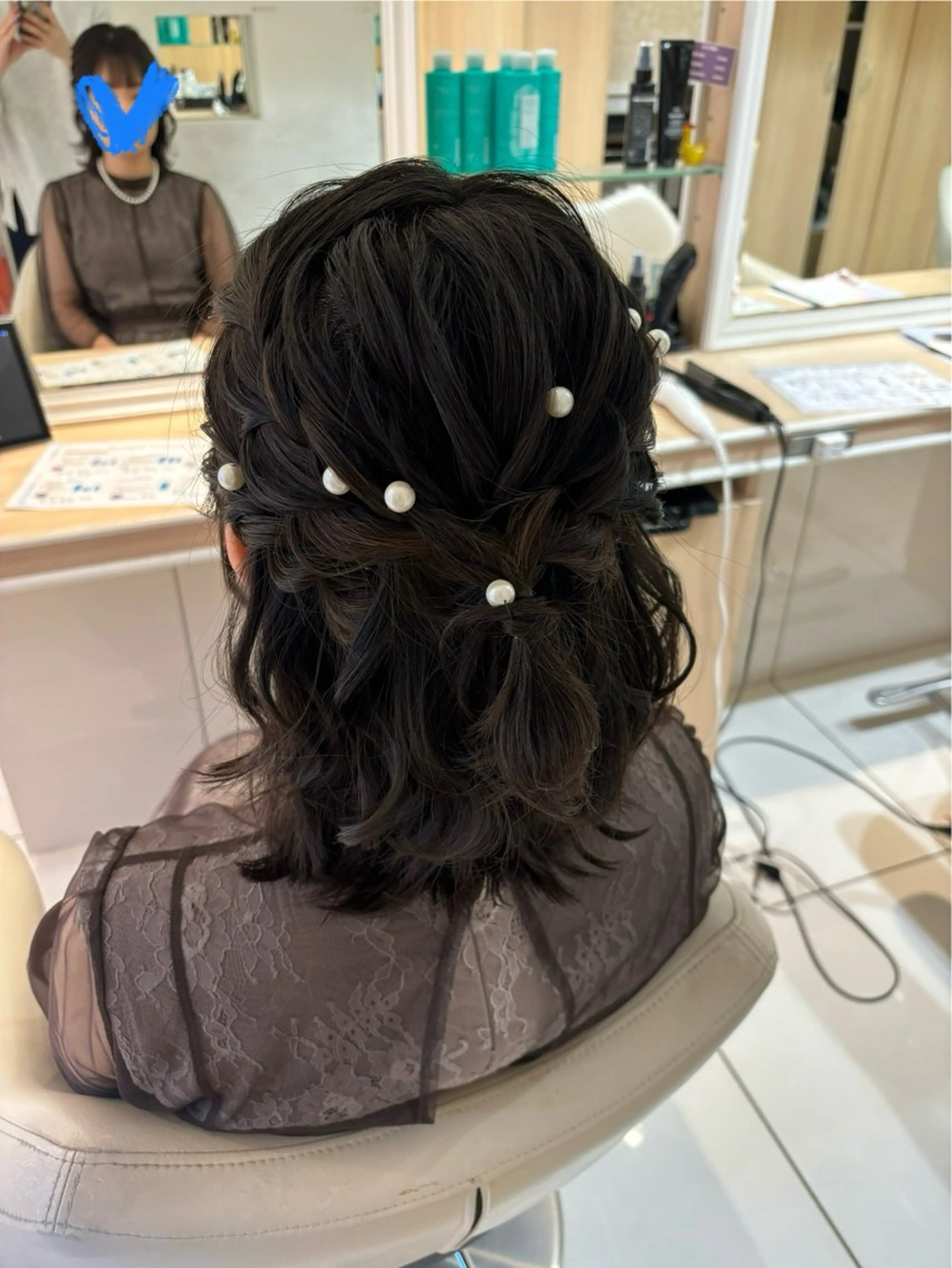 セミロング ヘアアレンジ ヘアセット 宮永 璃沙のヘアスタイル