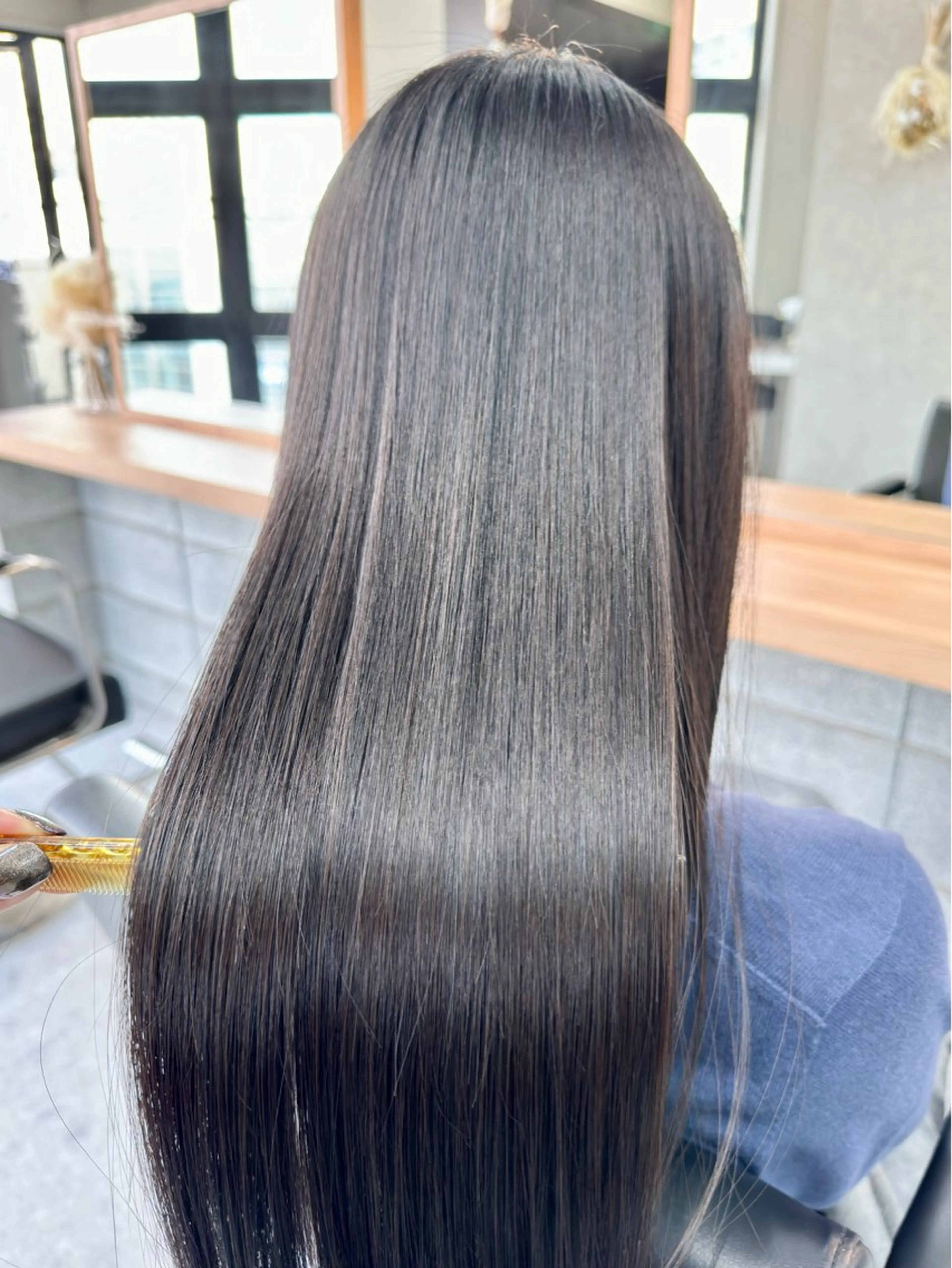 ロング カット 縮毛矯正 トリートメント 髪質改善×METEO 店長 貞松直也のヘアスタイル