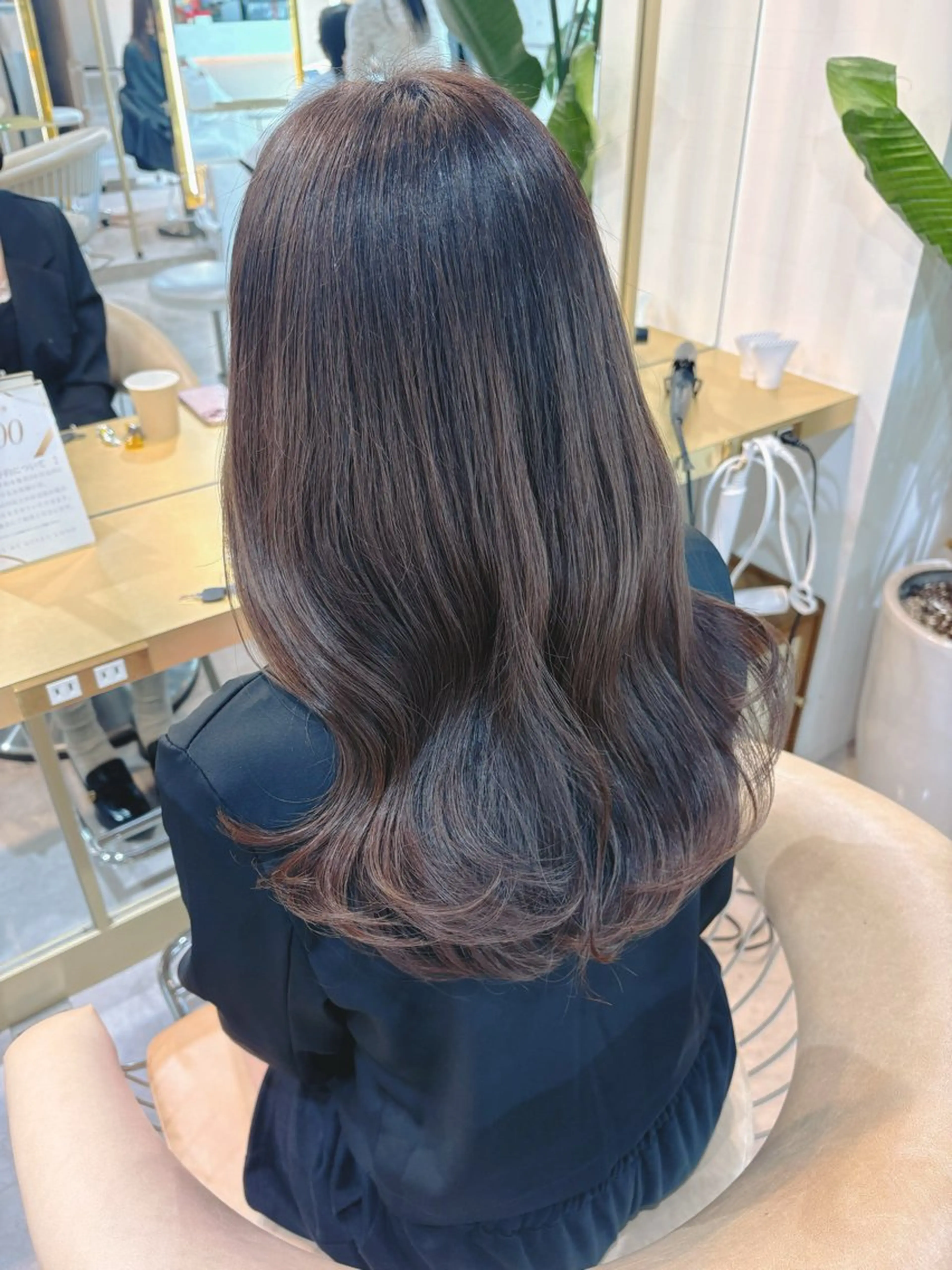 セミロング カラー カット ヘアカラー トリートメント moeka レイヤー /艶カラー/韓国のヘアスタイル