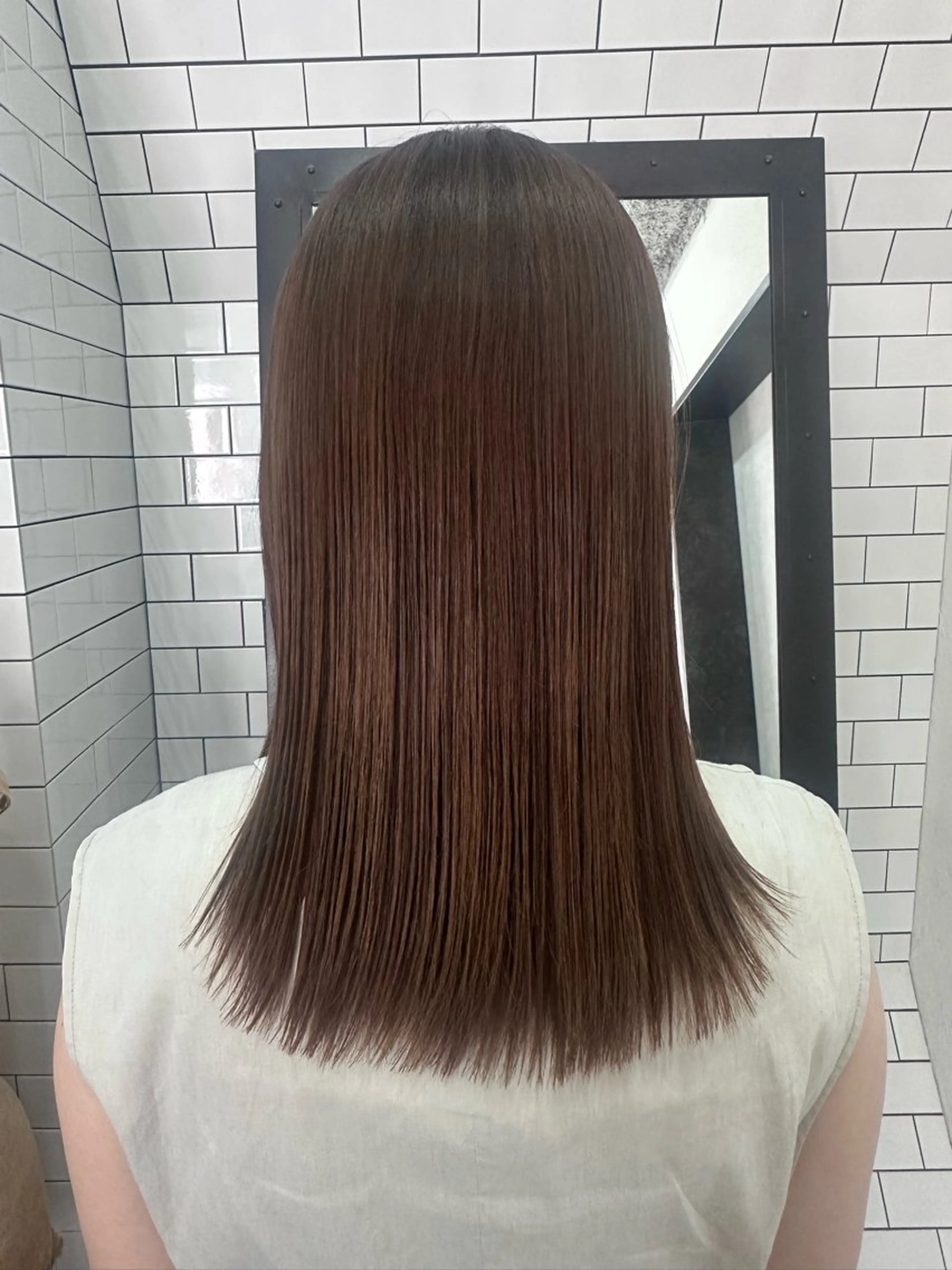 ミディアム カット 縮毛矯正 トリートメント 妙見 知洋のヘアスタイル