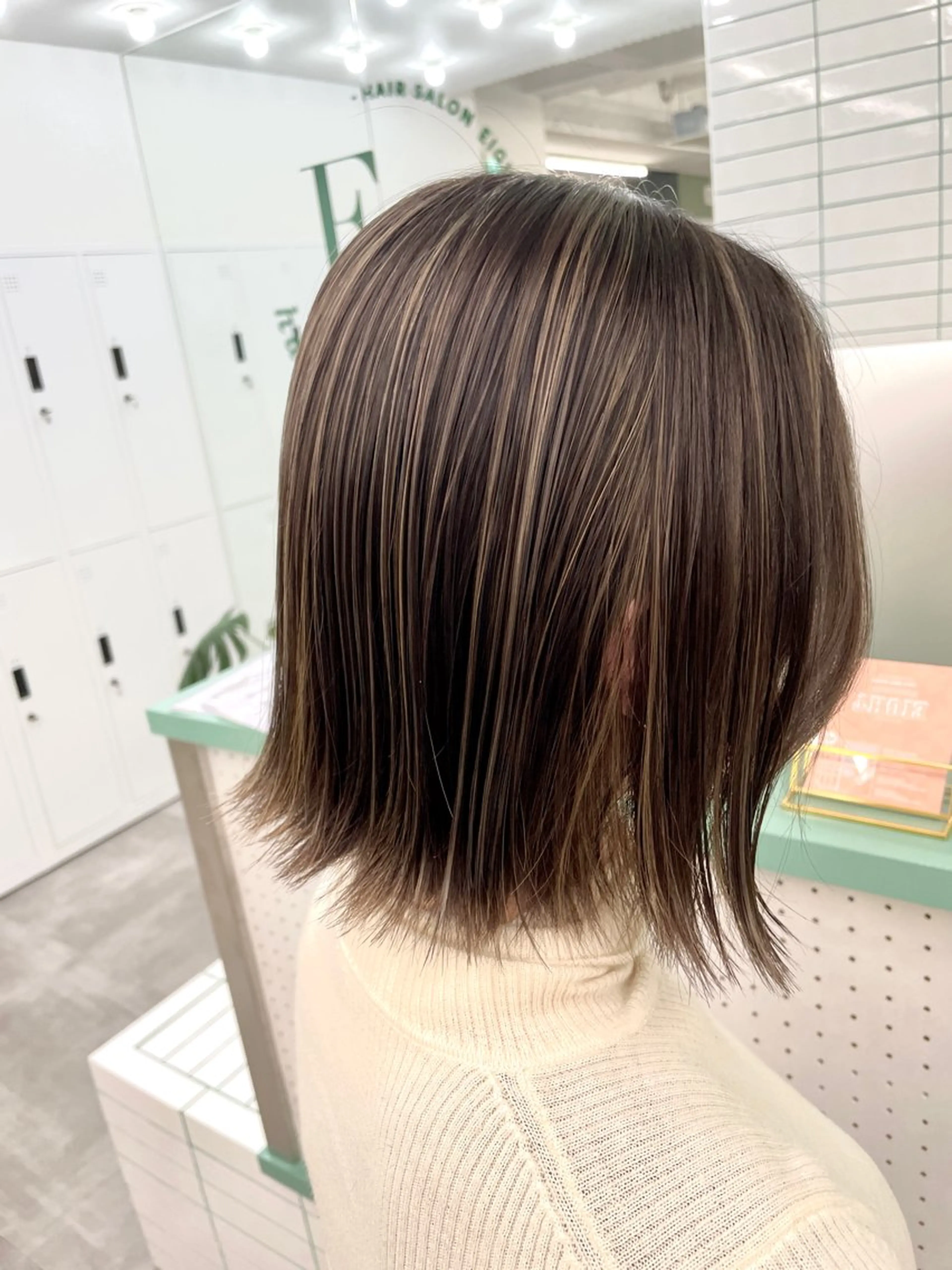ミディアム ハイライト カット ヘアカラー トリートメント 💚透明感カラー💚 ♻️本間♻️のヘアスタイル