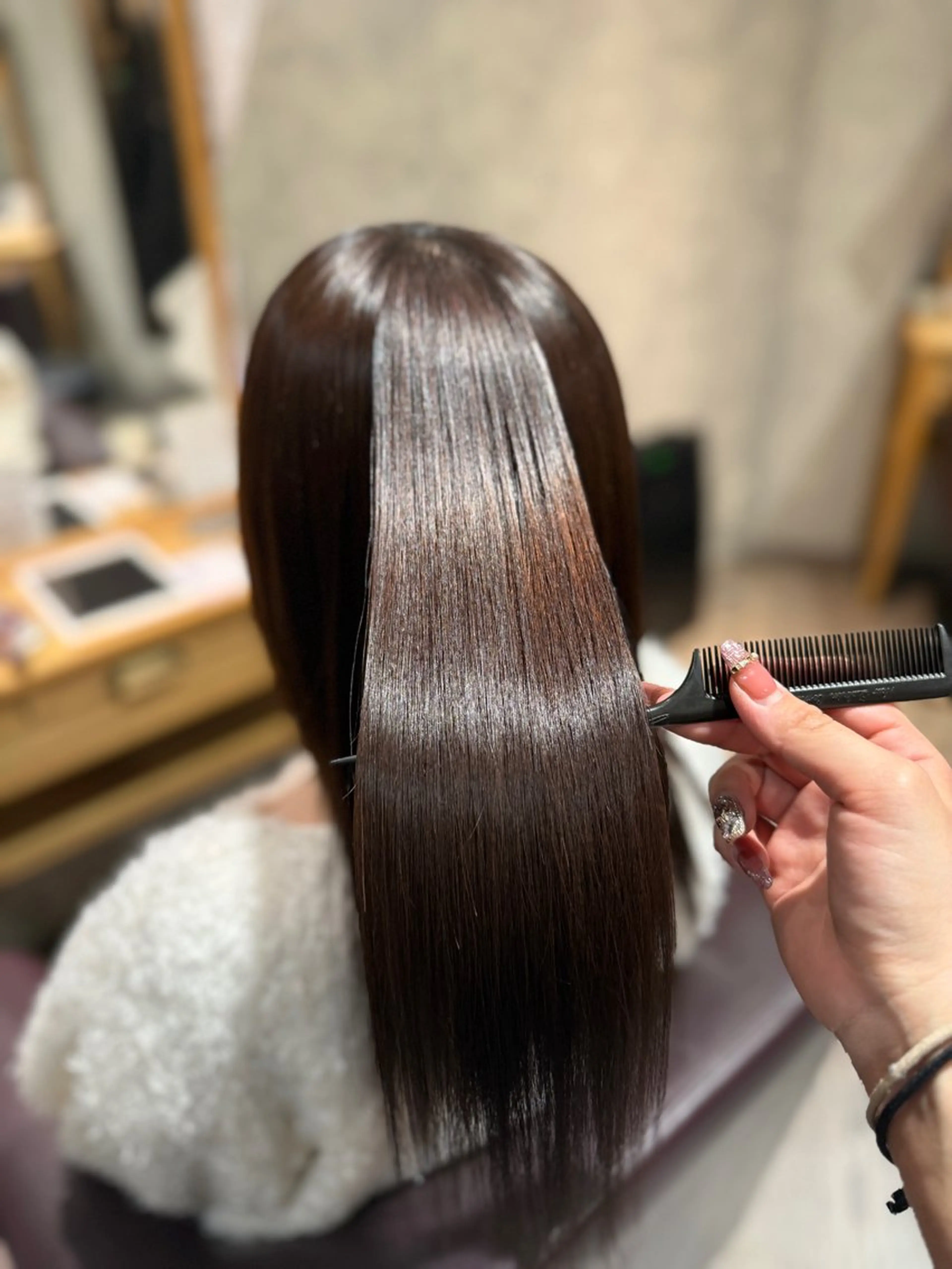 ロング パーマ 縮毛矯正 Afinar 乃空(ノア)のヘアスタイル