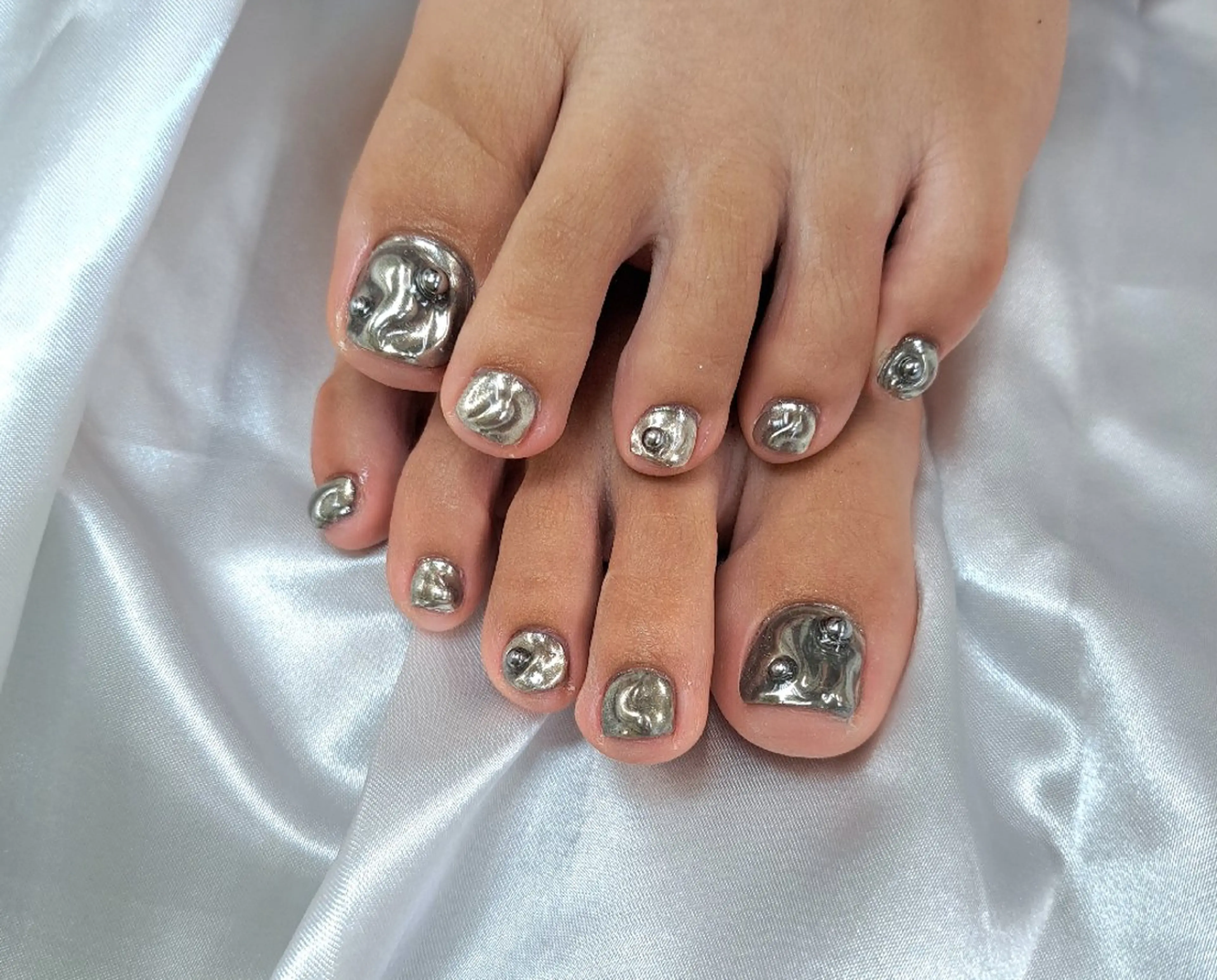 ネイル チークネイル フレンチネイル ジェルネイル ガーリー ハート ハンドネイル 河野ちえ (雑誌掲載サロン)のネイルデザイン