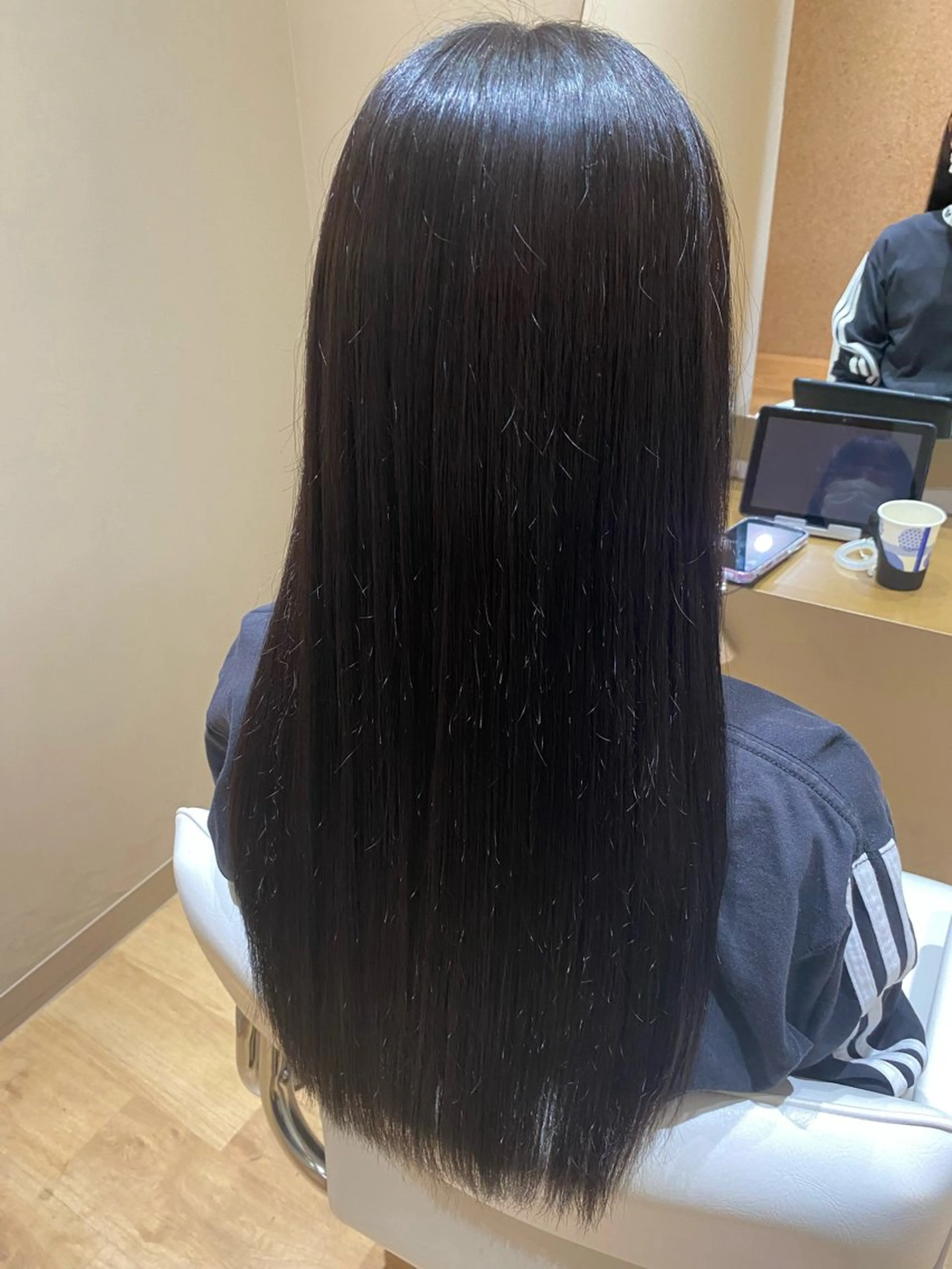 ロング カラー ブラウンカラー Zina南砂町 /渡部桐子のヘアスタイル