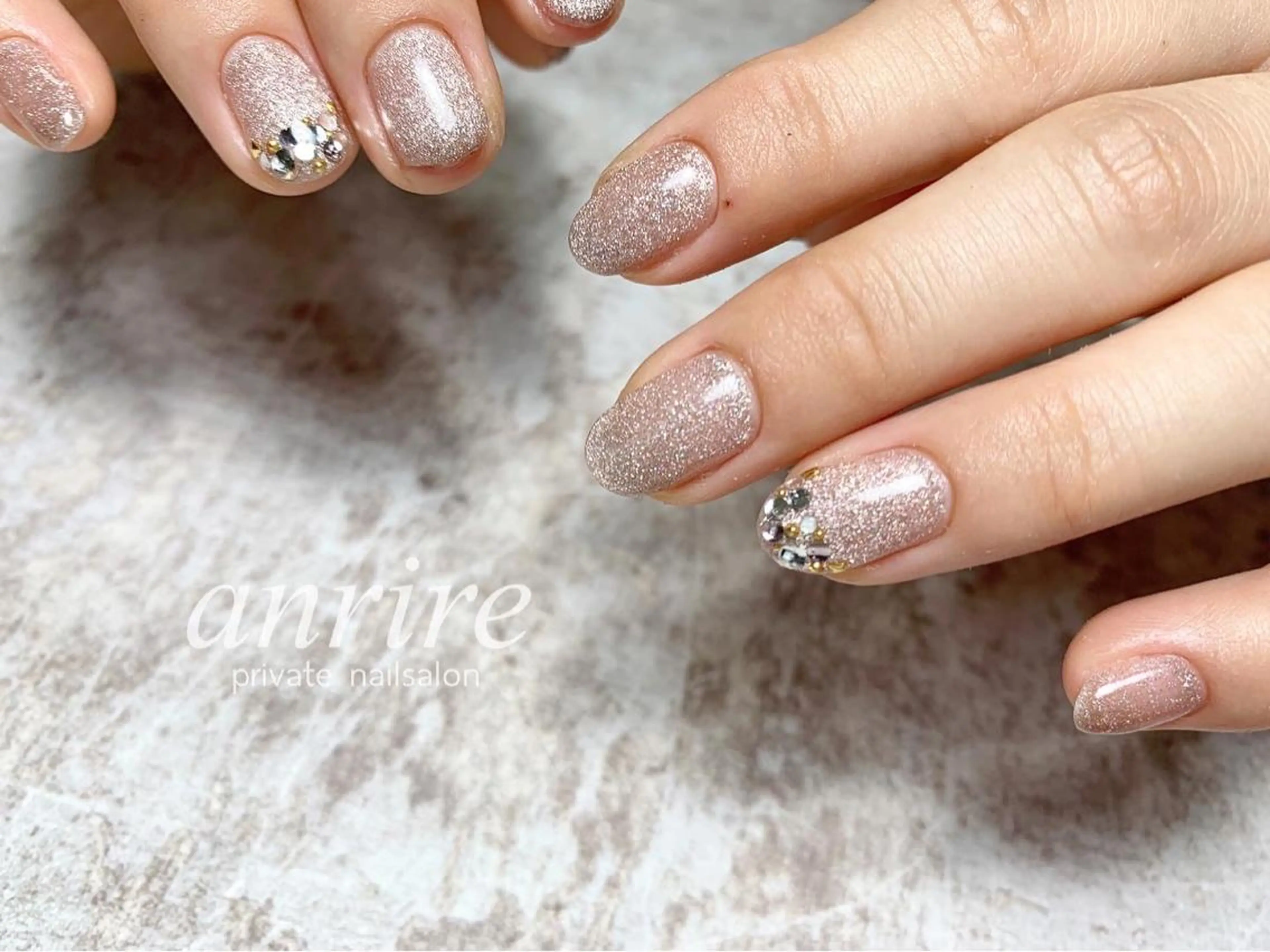 ネイル フラッシュネイル ジェルネイル キラキラネイル マグネットネイル ワンカラーネイル ハンドネイル nailsalon anrireのネイルデザイン