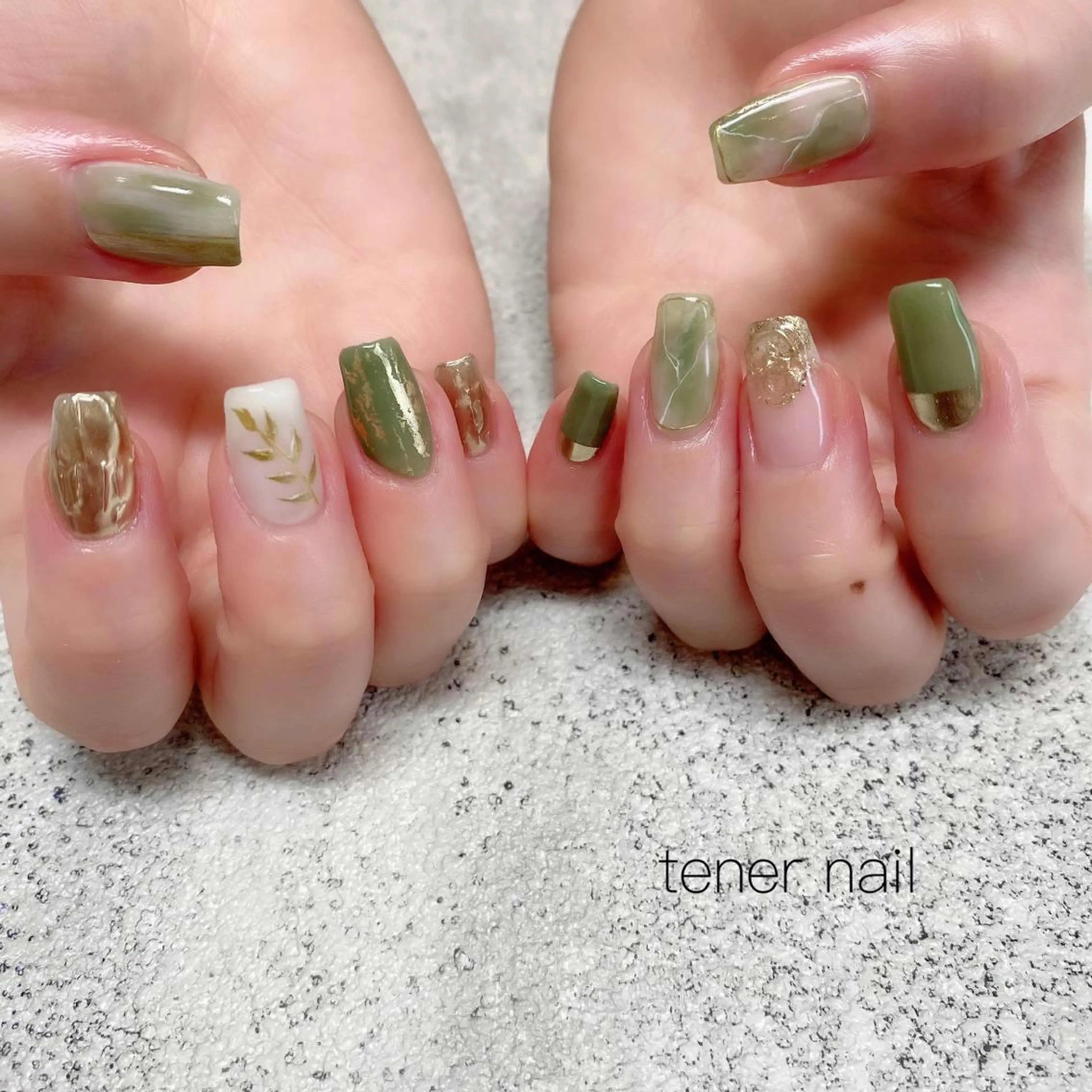 ネイル ゴールド テネルネイル tener nailのネイルデザイン