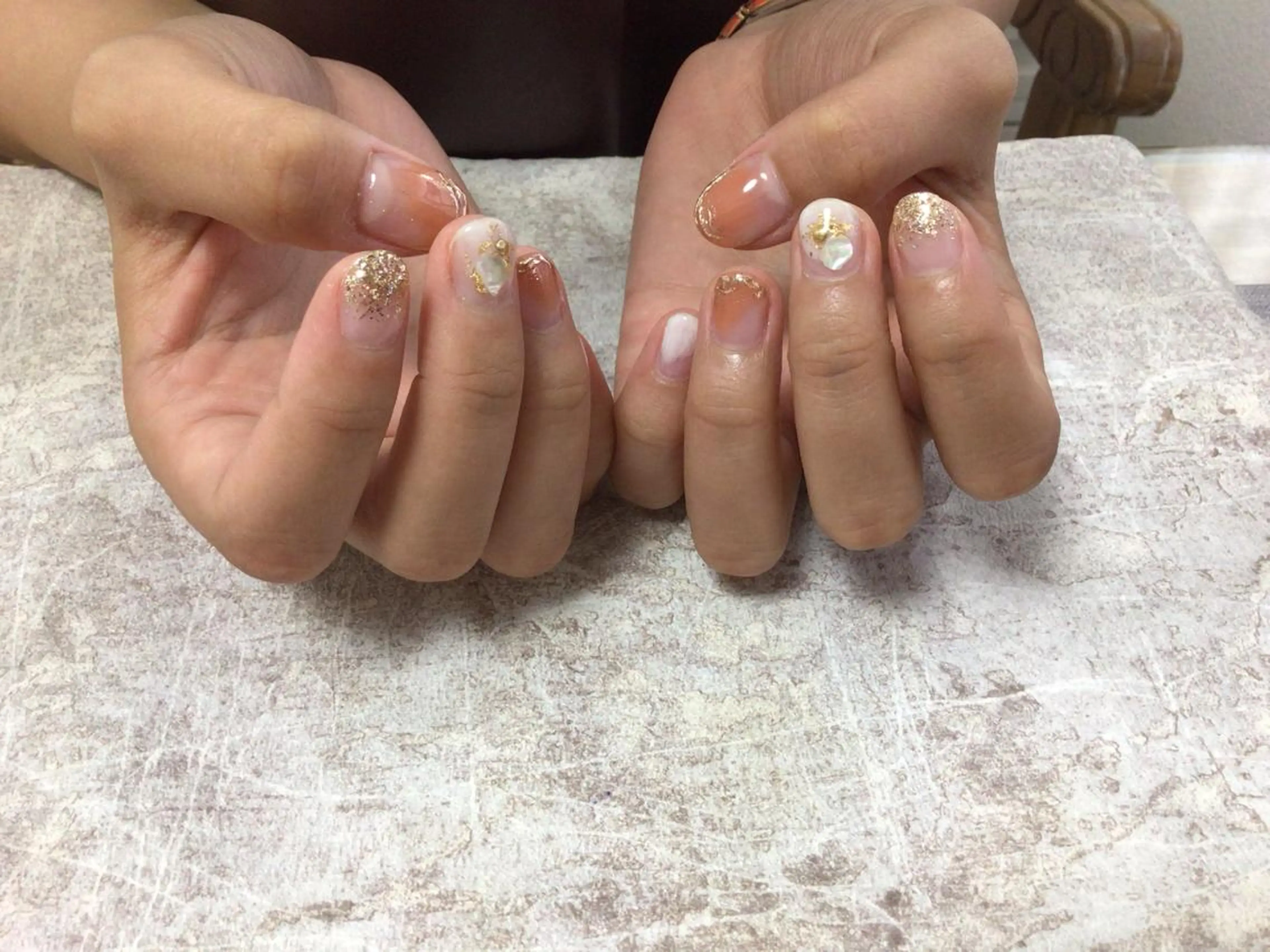 ネイル mogunail &blowのネイルデザイン