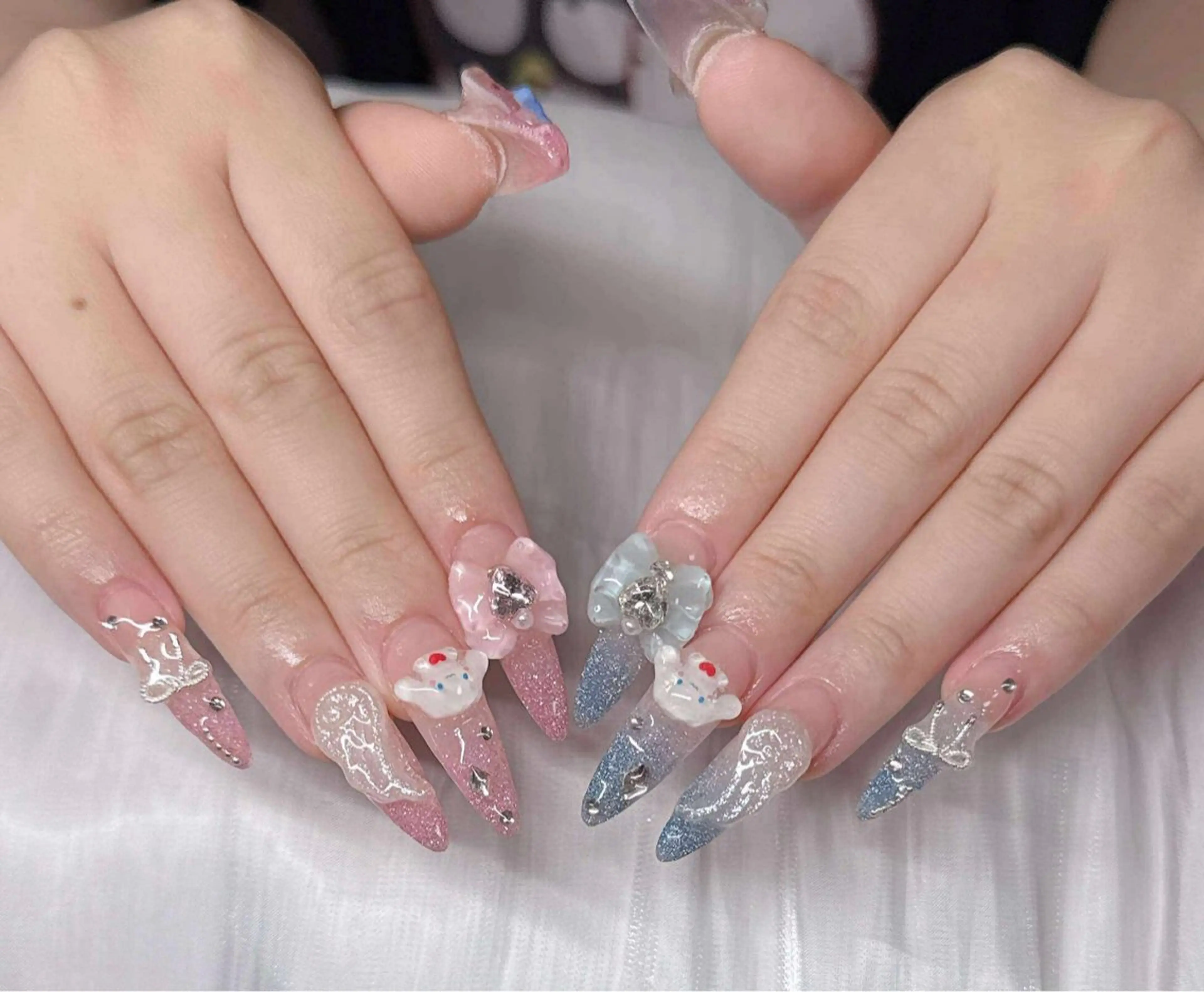 ネイル ハンドネイル Lee Nailsのネイルデザイン